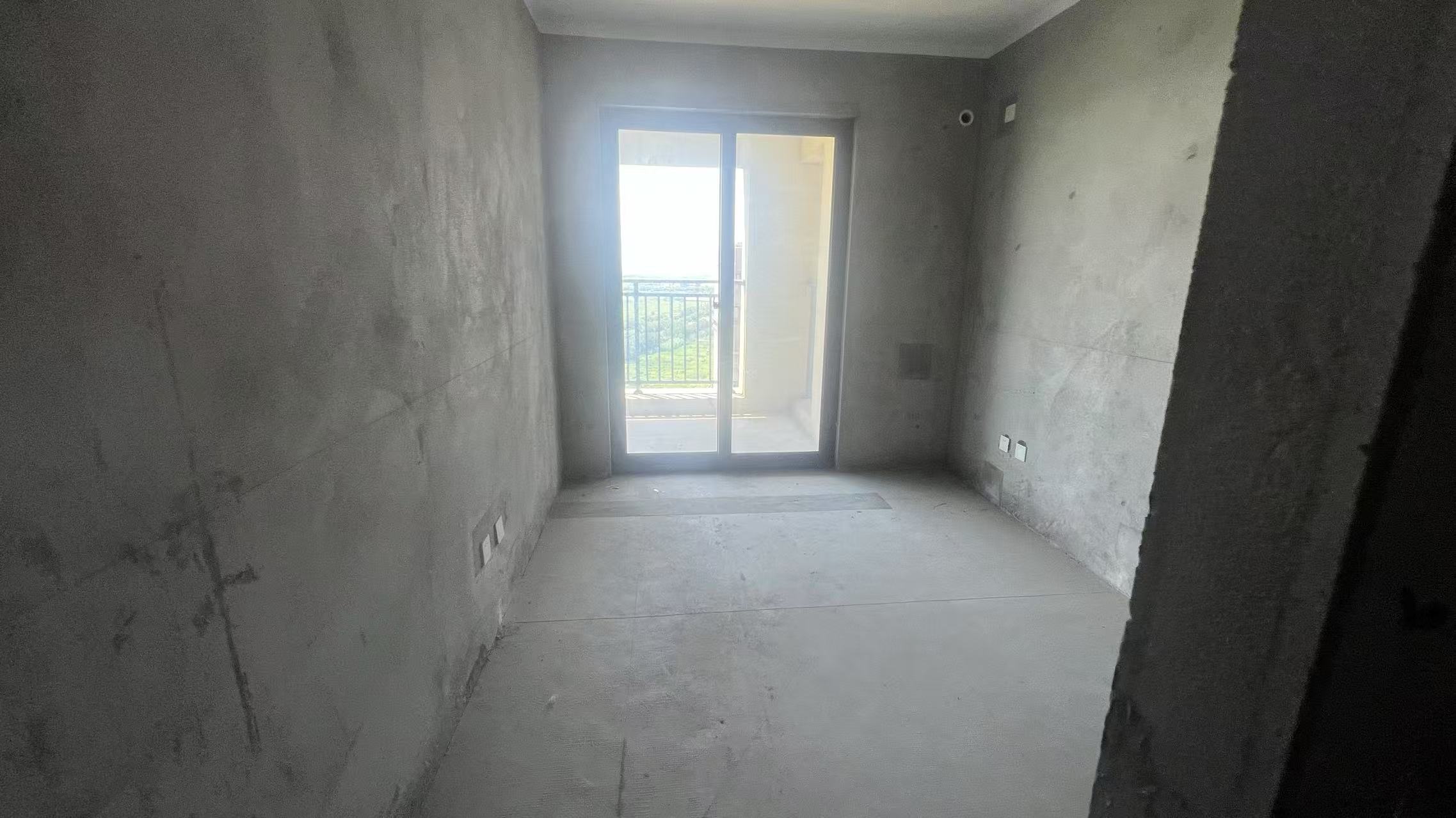 观澜台 3室2厅1卫 102m&sup2;