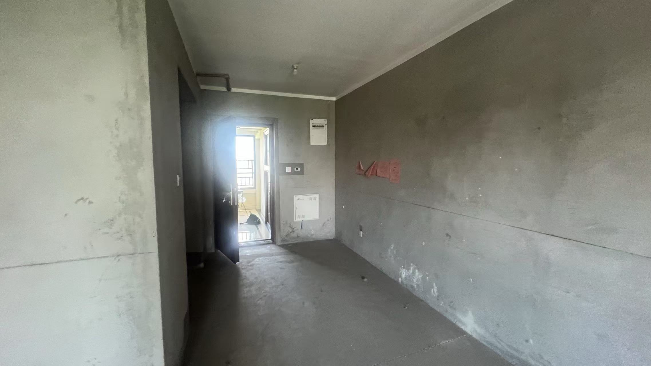 观澜台 3室2厅1卫 102m&sup2;