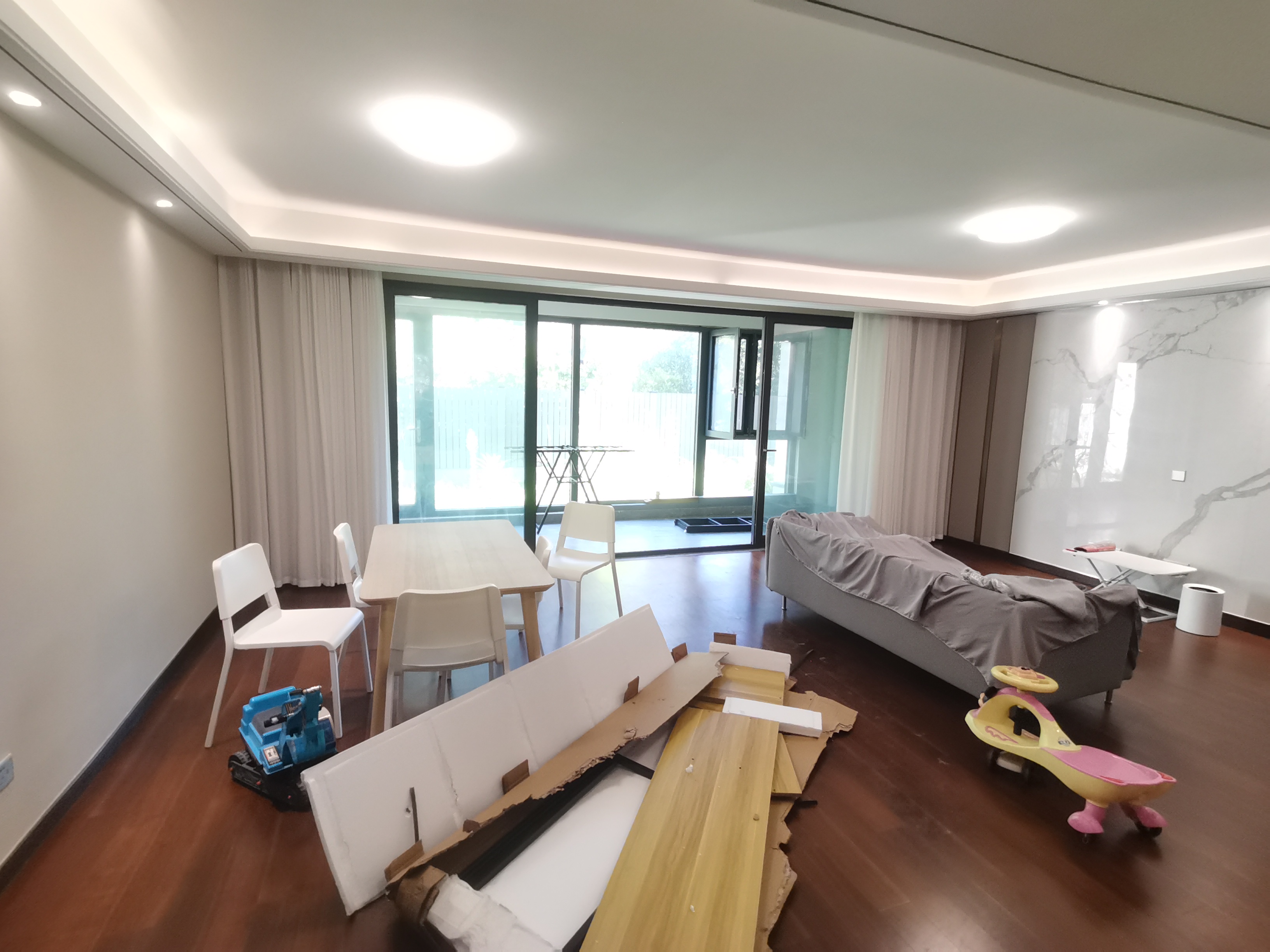 中海翠湖溪岸 4室2厅2卫 150m&sup2;