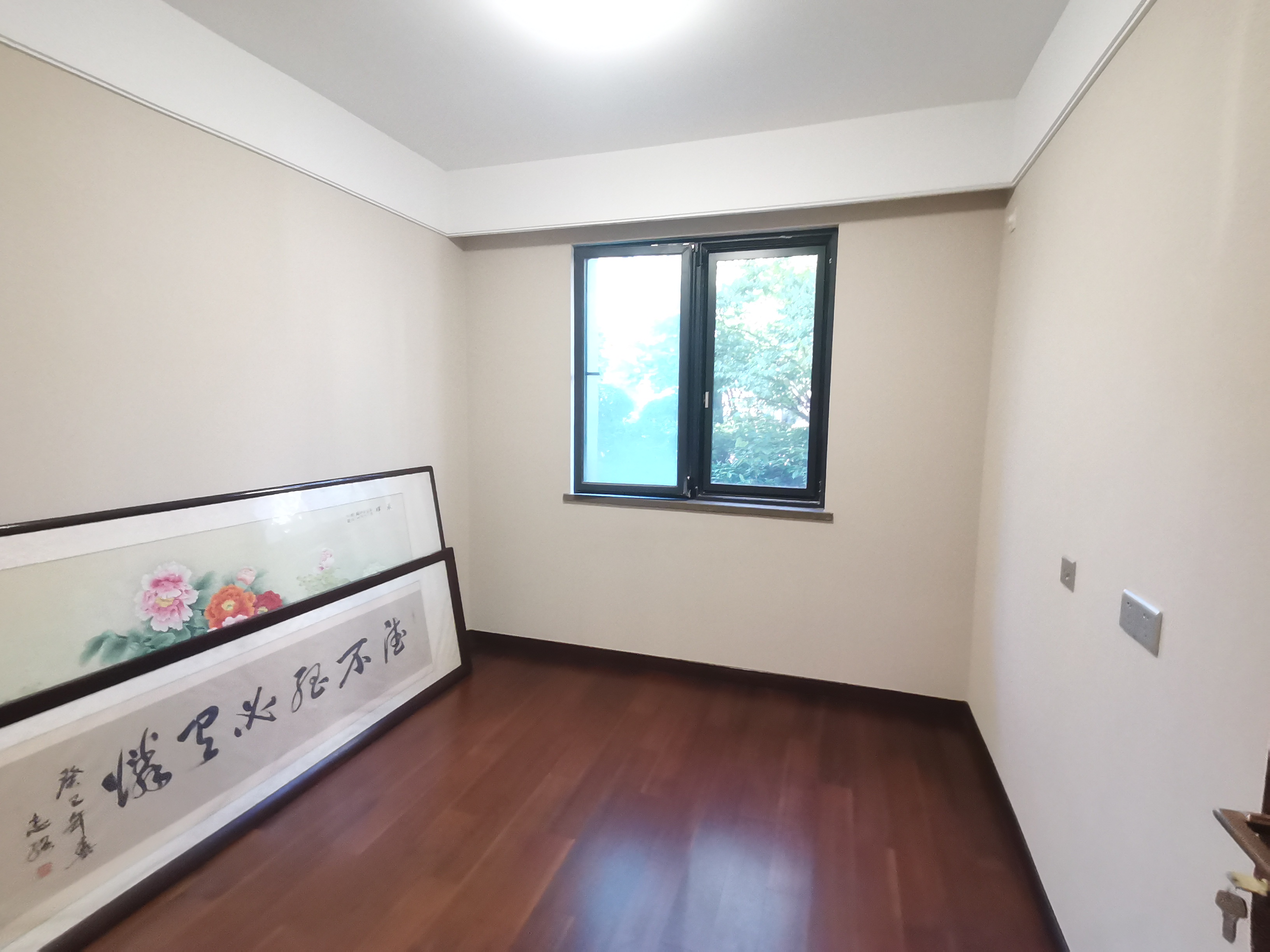 中海翠湖溪岸 4室2厅2卫 150m&sup2;