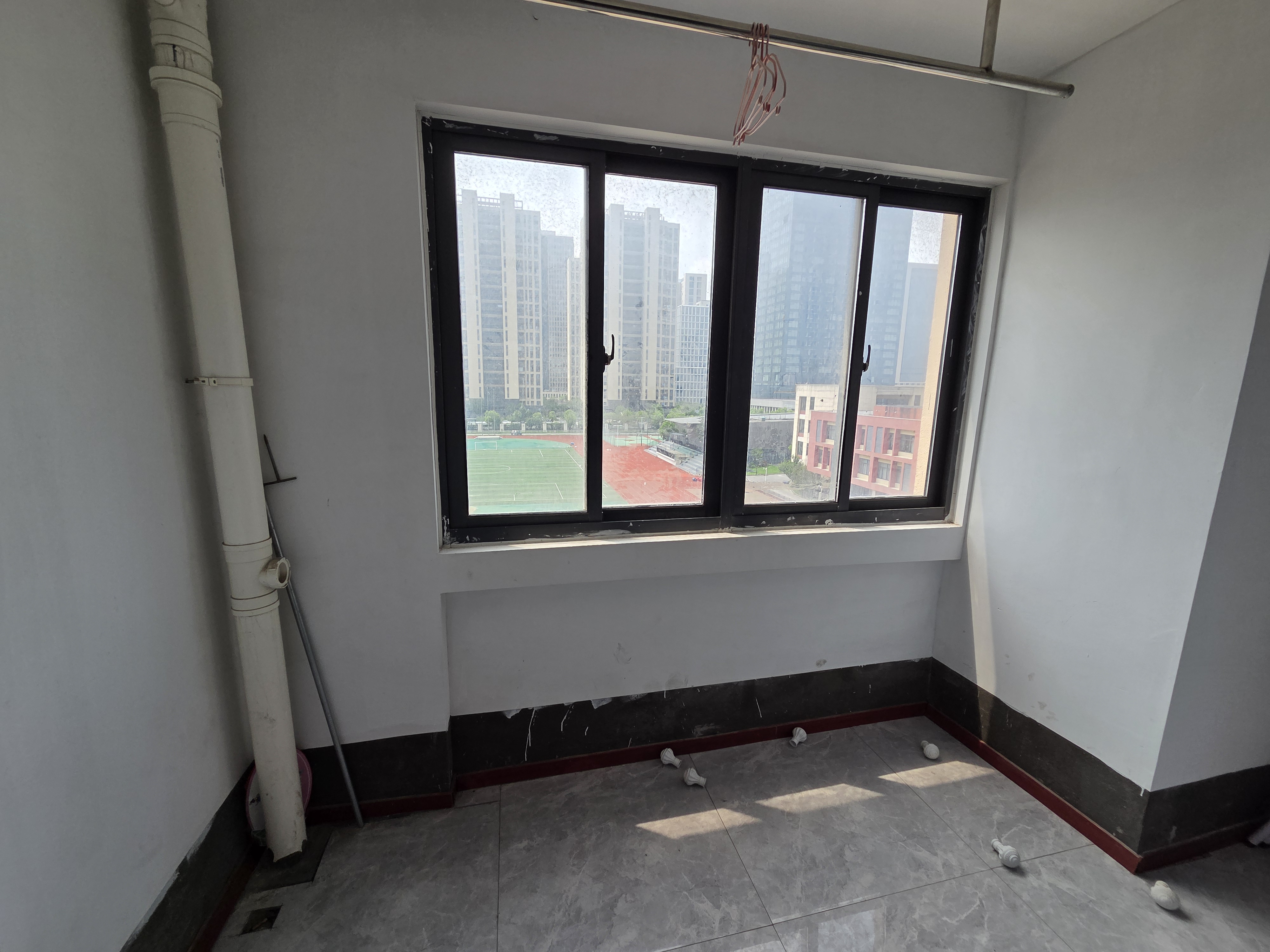 美佳盛庭 3室2厅1卫 100m&sup2;