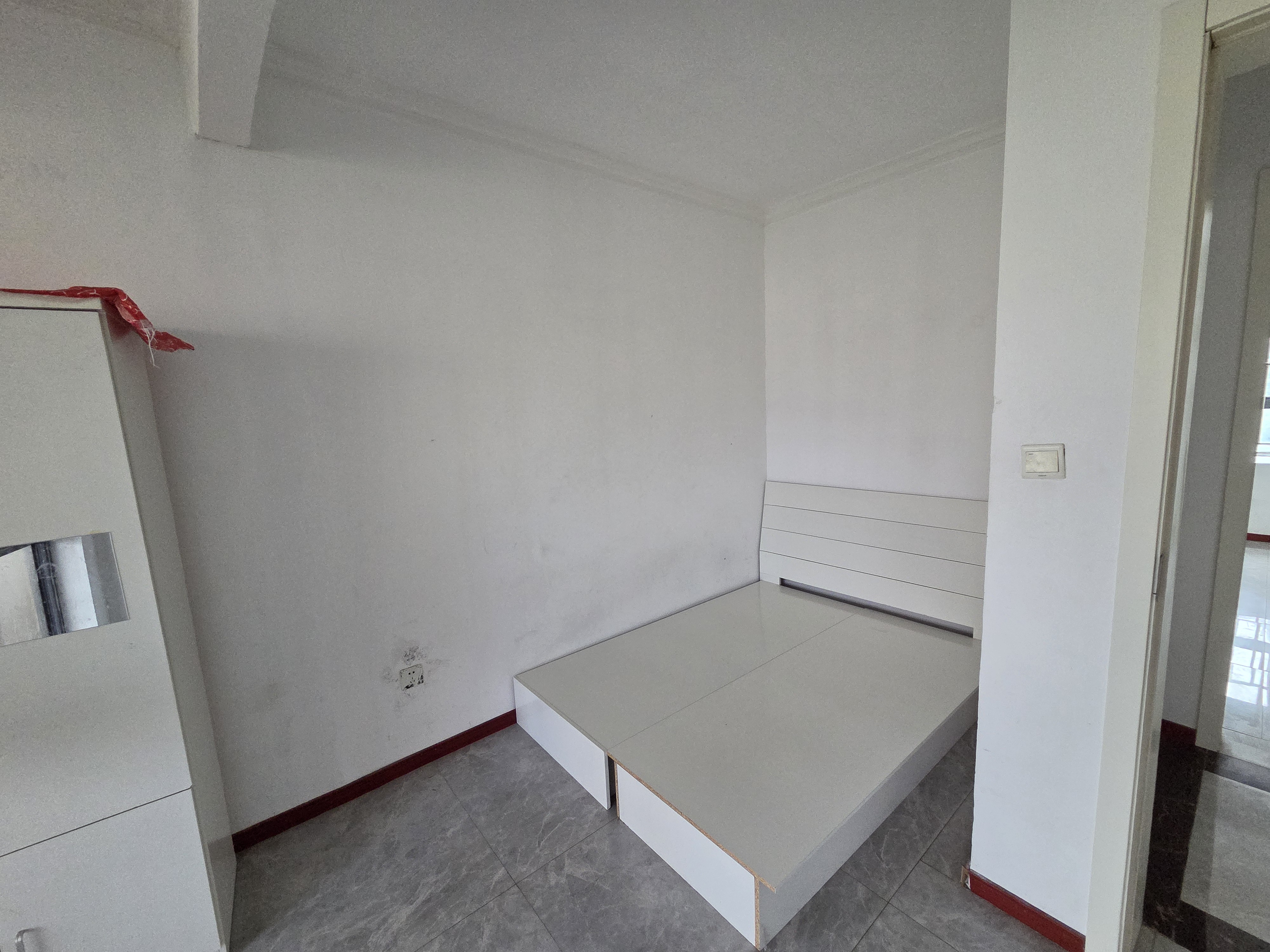 美佳盛庭 3室2厅1卫 100m&sup2;