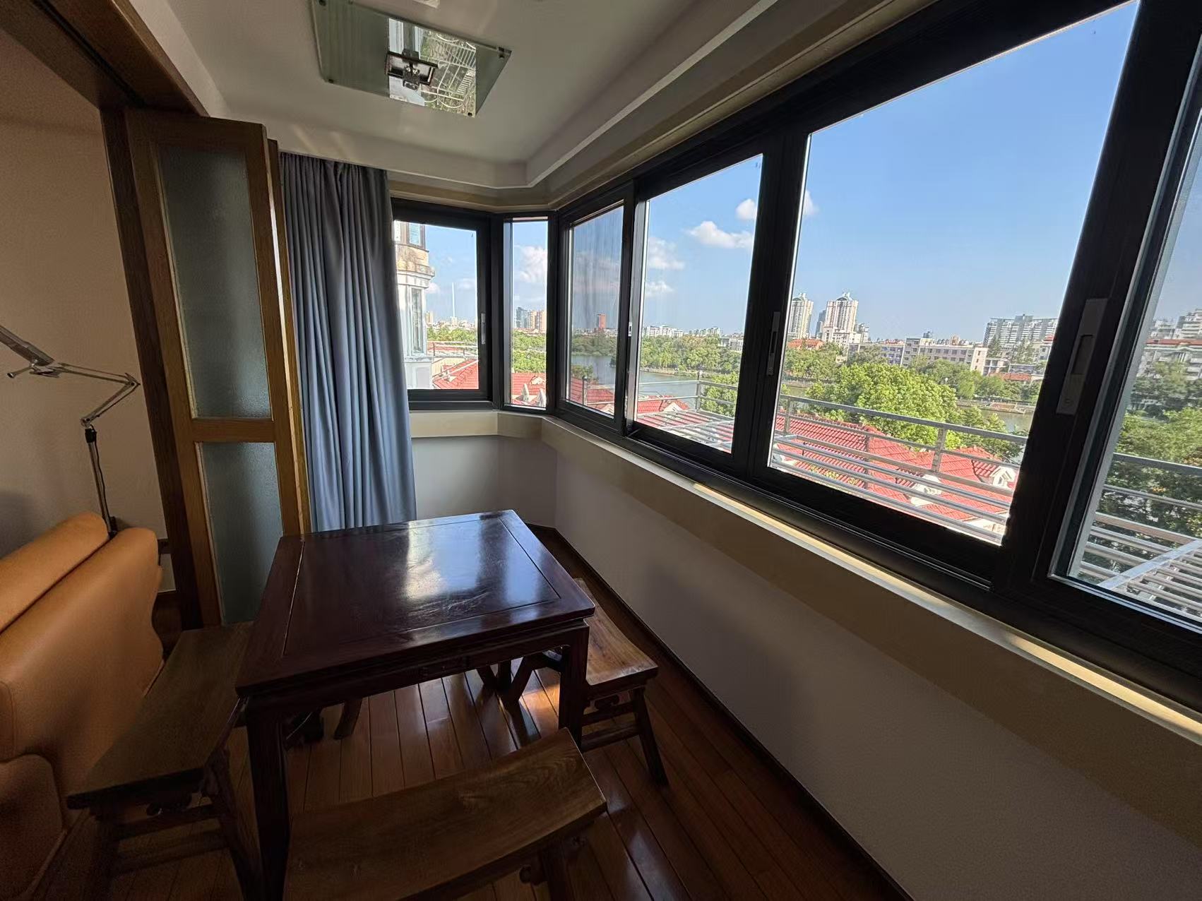 北濠山庄 3室2厅2卫 140m&sup2;