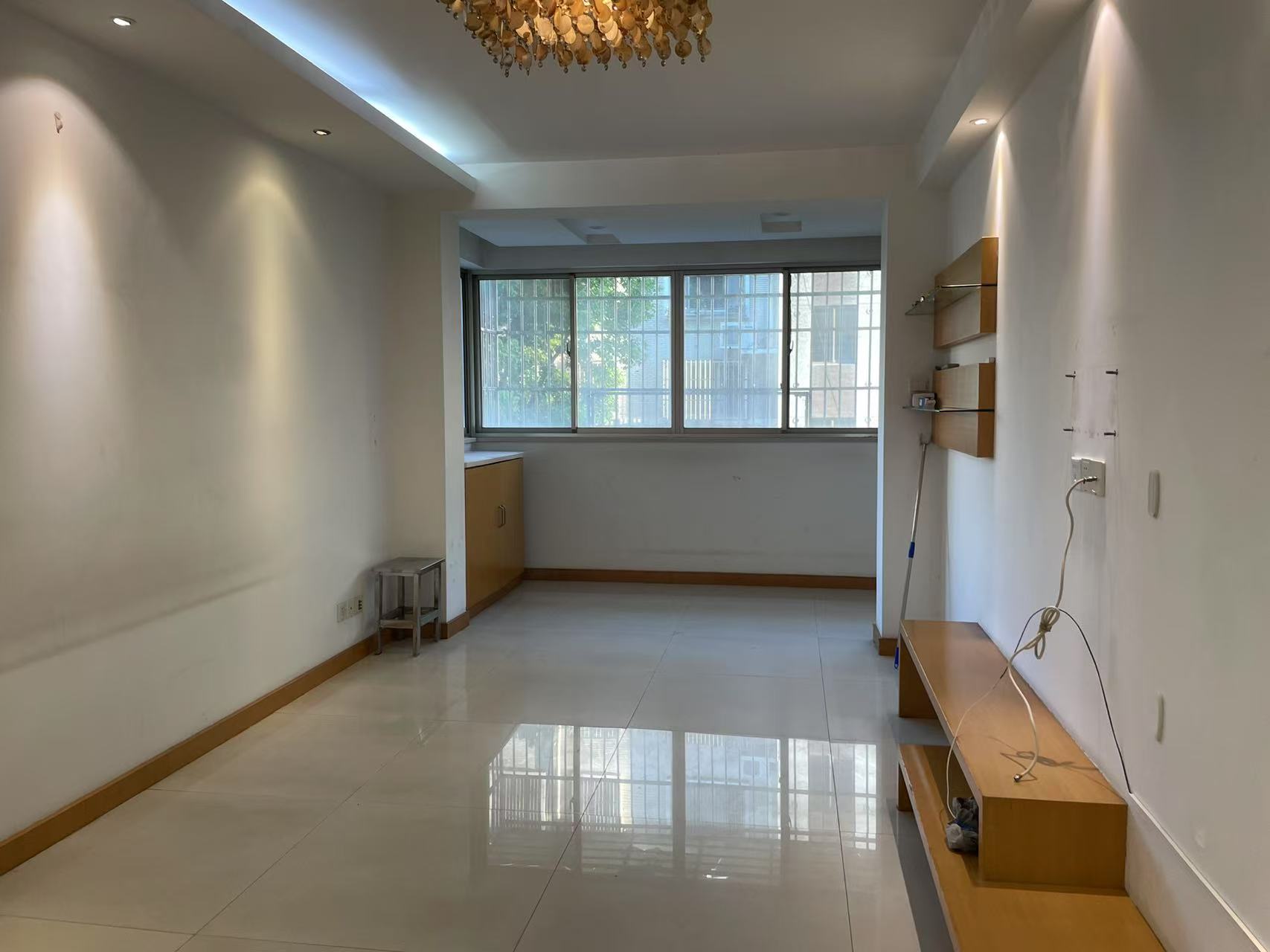 光明花苑(崇川区) 3室2厅2卫 140m²