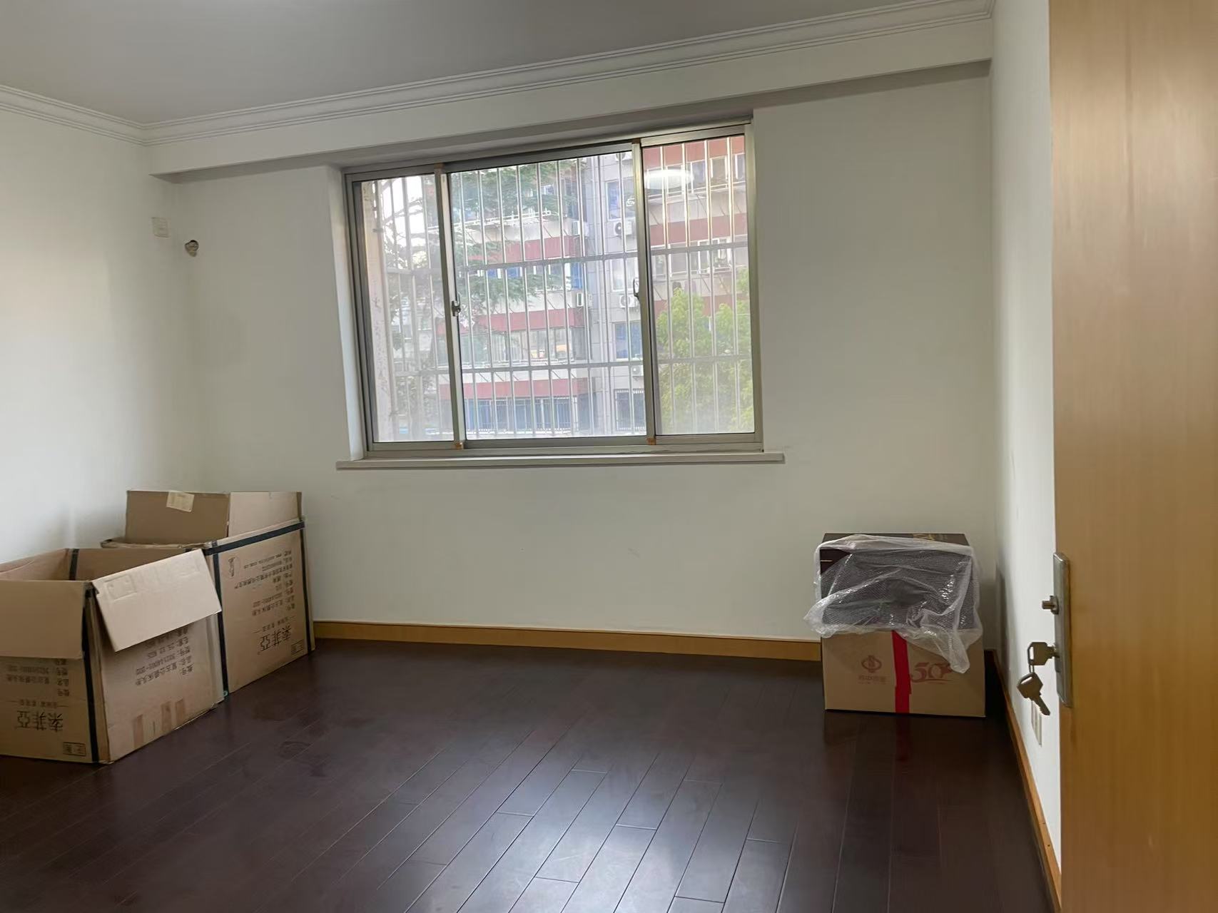 光明花苑(崇川区) 3室2厅2卫 140m&sup2;