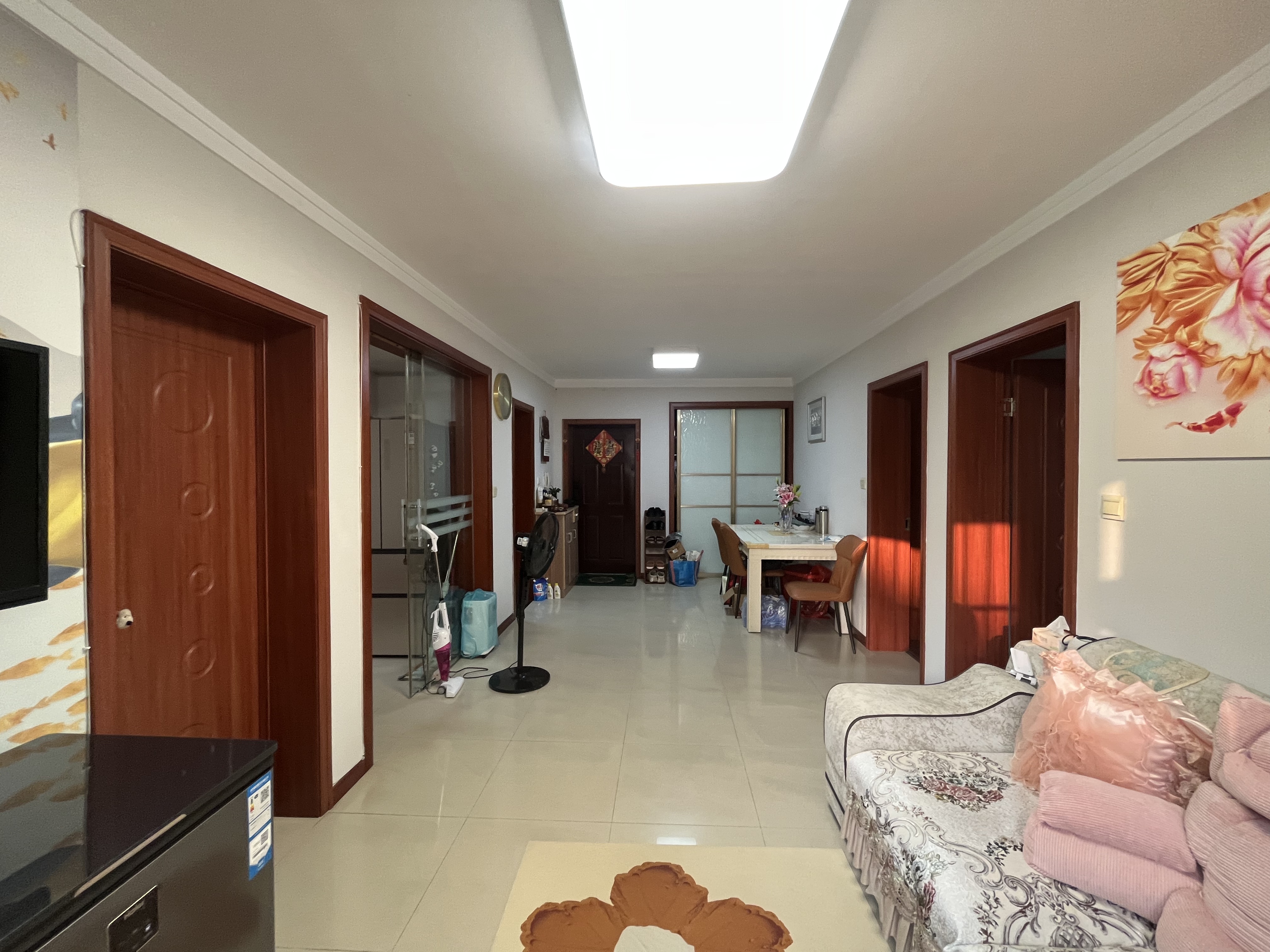 外滩小区 3室1厅1卫 93.99m&sup2;