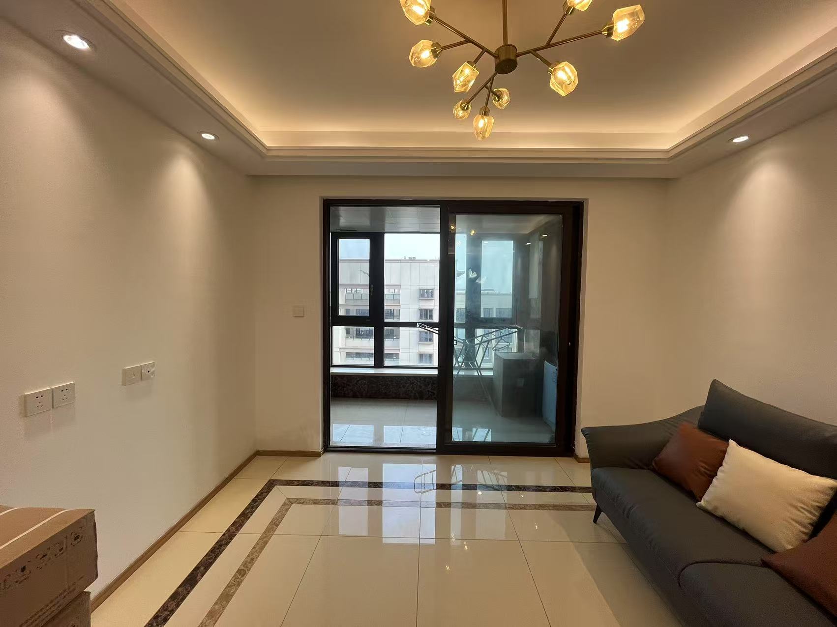 云樾东方 3室2厅1卫 96.58m&sup2;