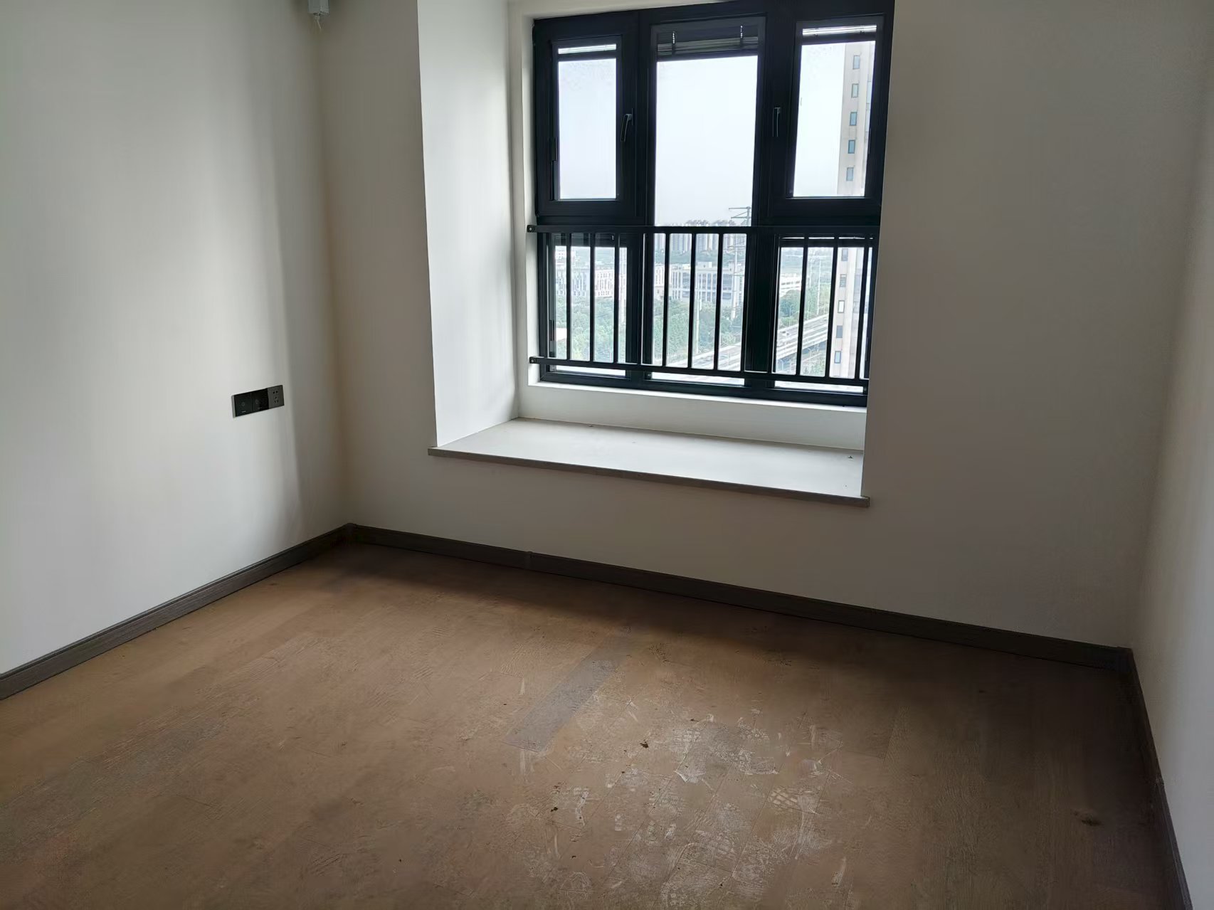万科翡翠公园 3室2厅1卫 91.38m&sup2;