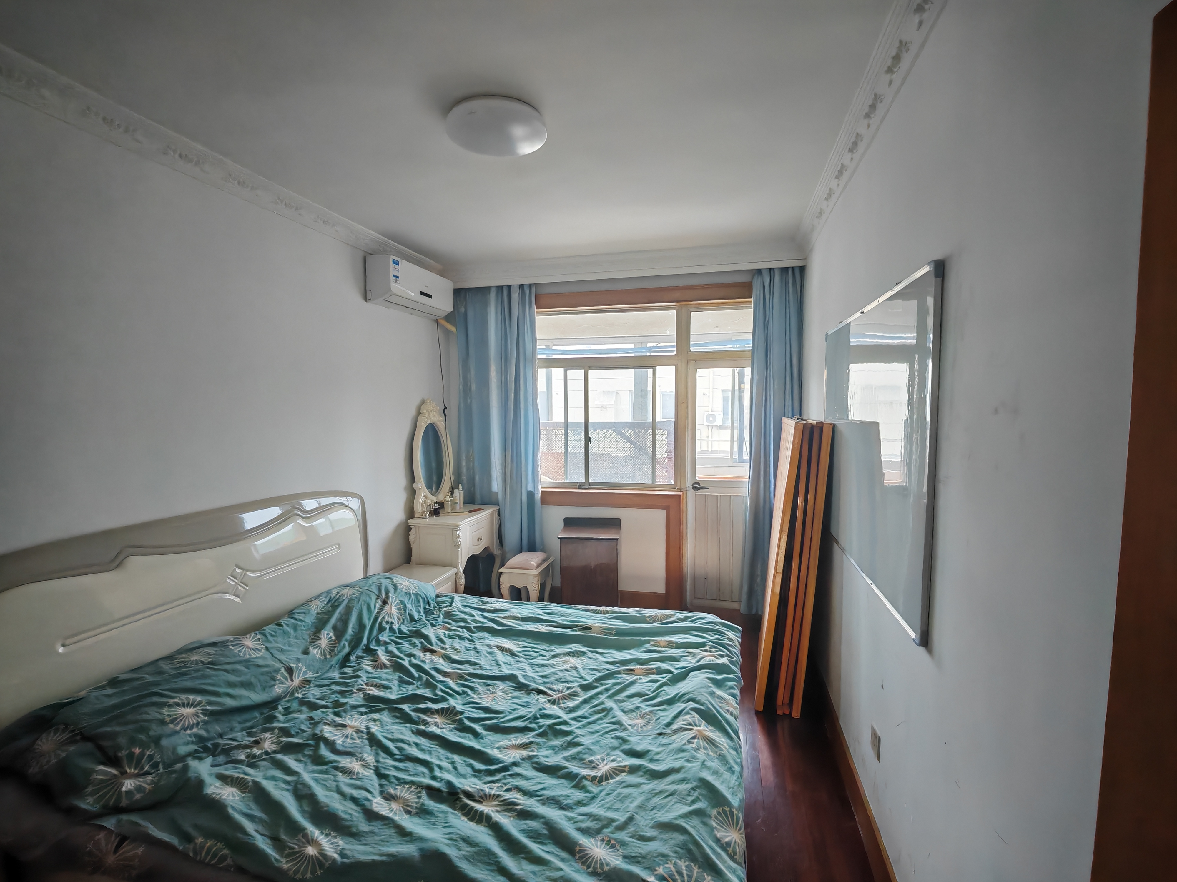 文峰新村 3室2厅1卫 108m&sup2;