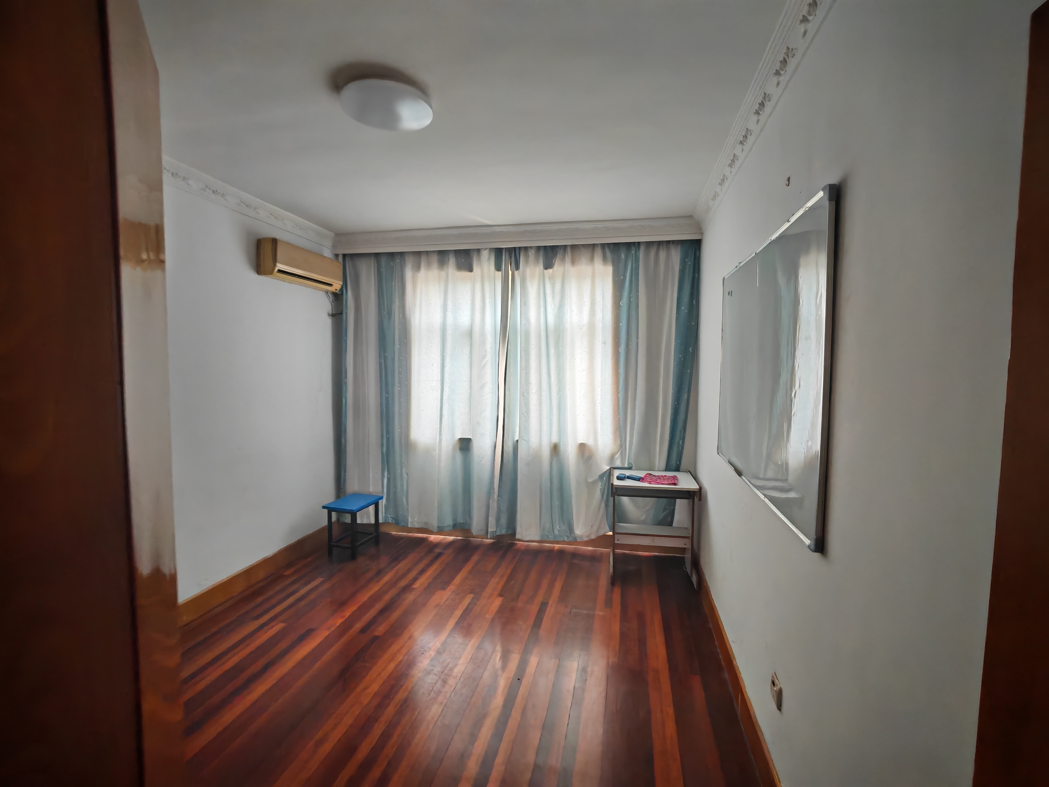 文峰新村 3室2厅1卫 108m&sup2;