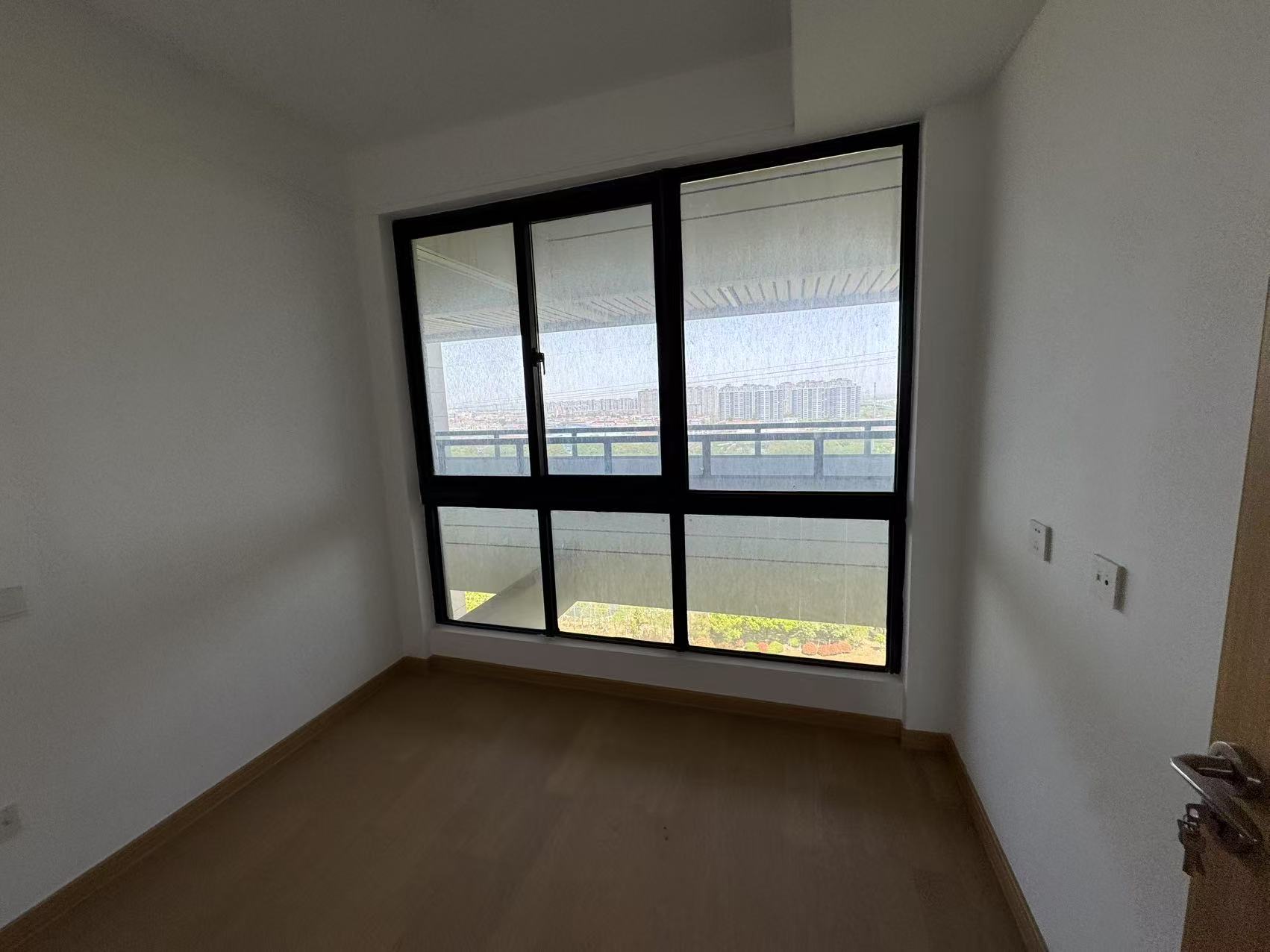 时光漫城 3室2厅1卫 92m&sup2;