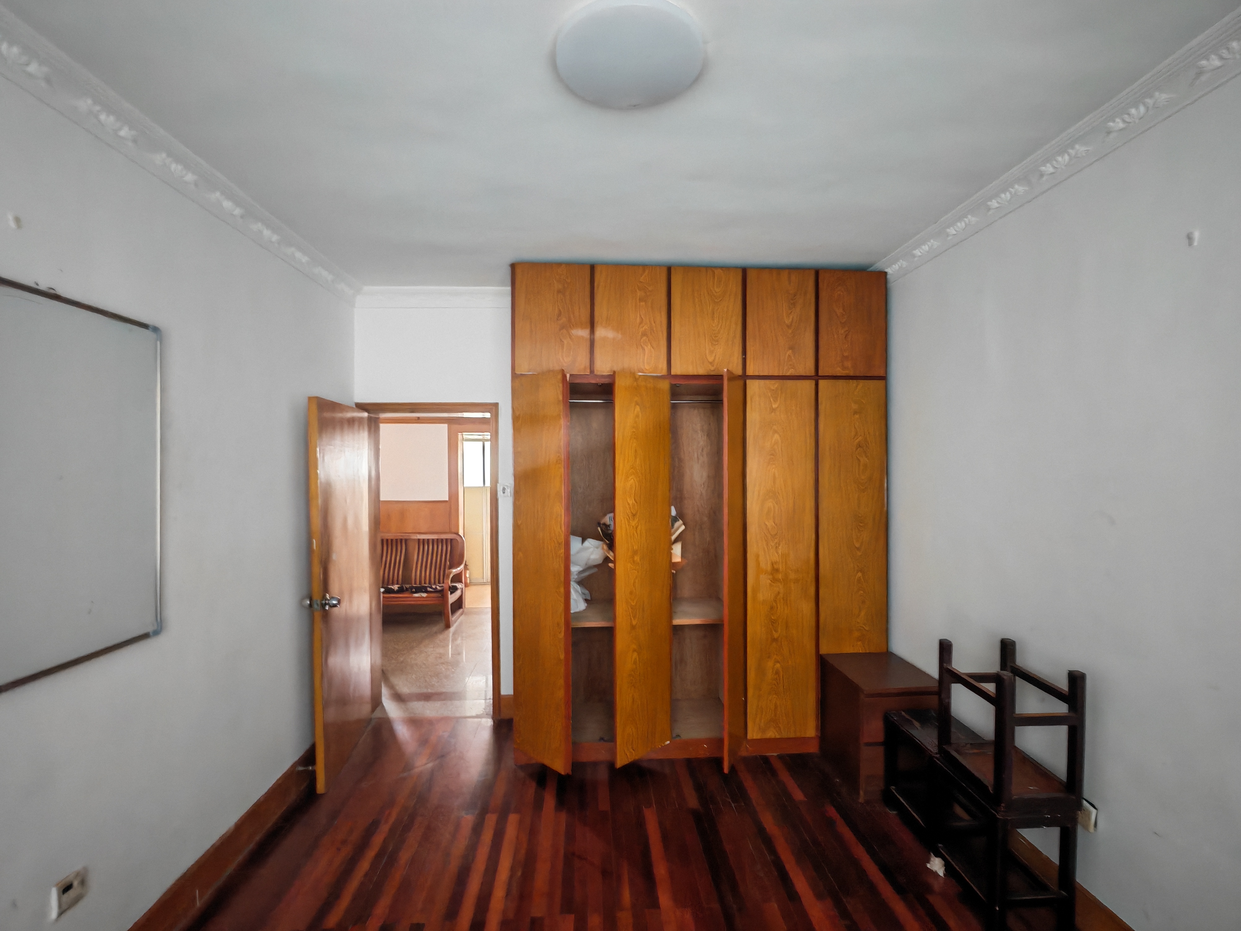 文峰新村 3室2厅1卫 110m&sup2;