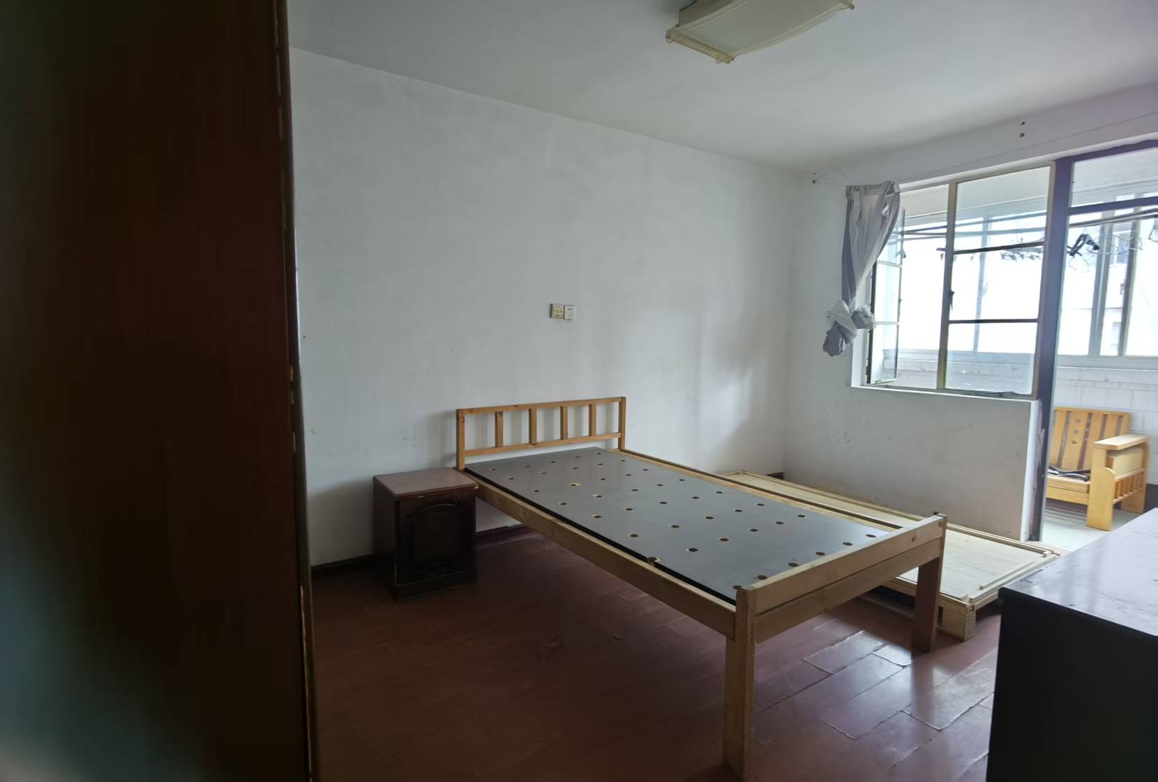 濠东路51号小区 2室1厅1卫 67m&sup2;