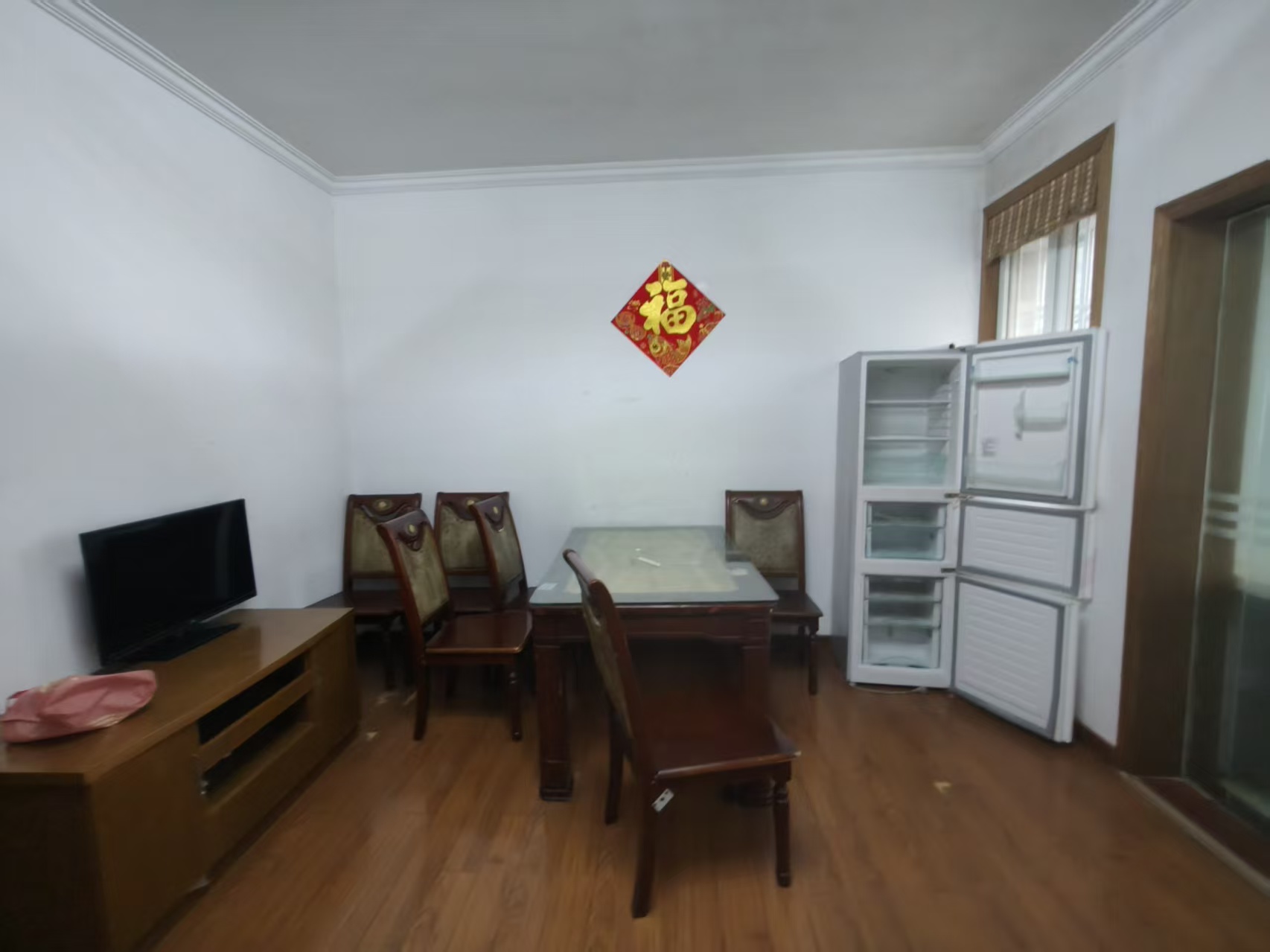 华山花苑一期 2室1厅1卫 80m&sup2;