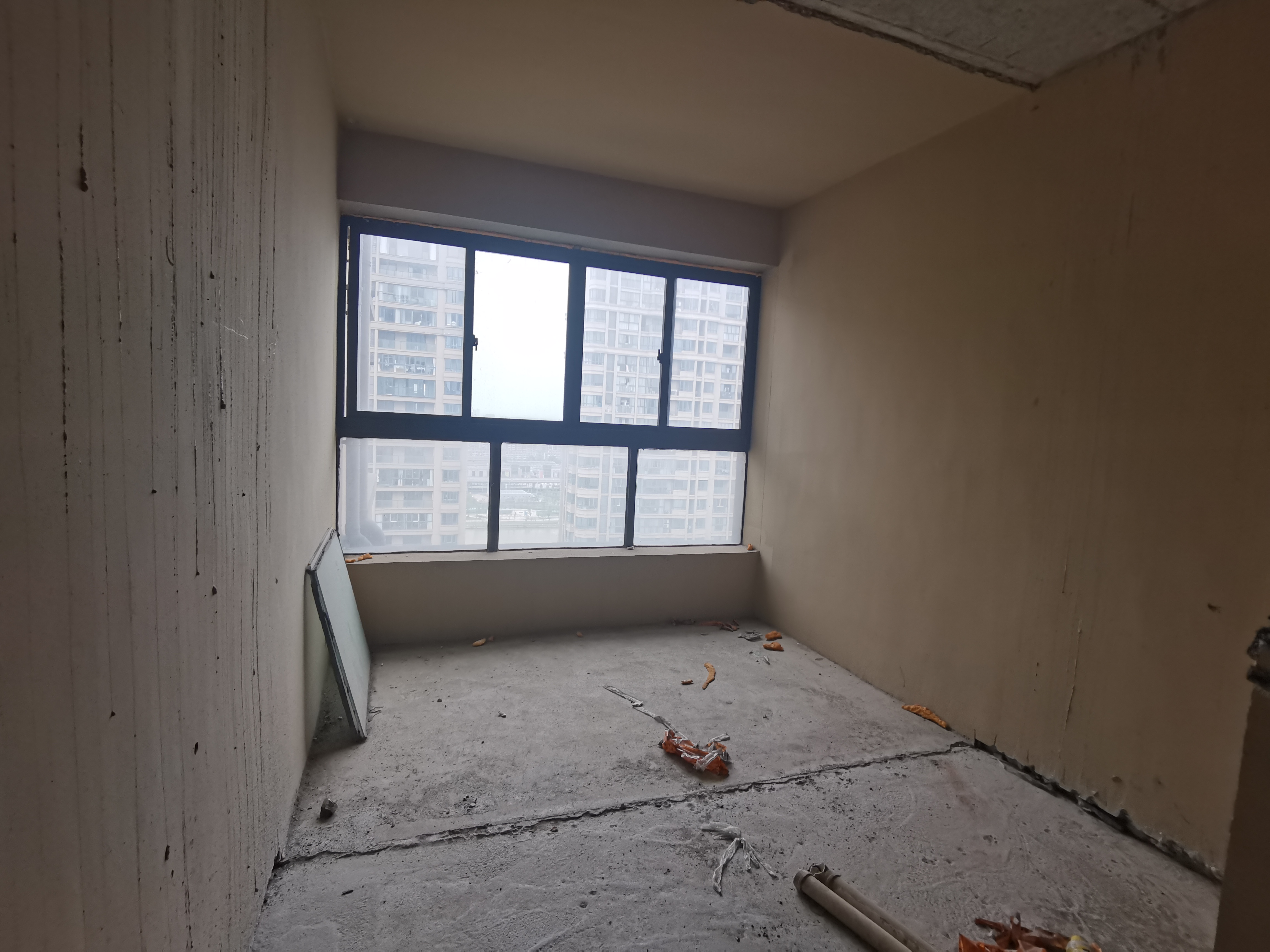 富都豪园 3室2厅1卫 109m&sup2;