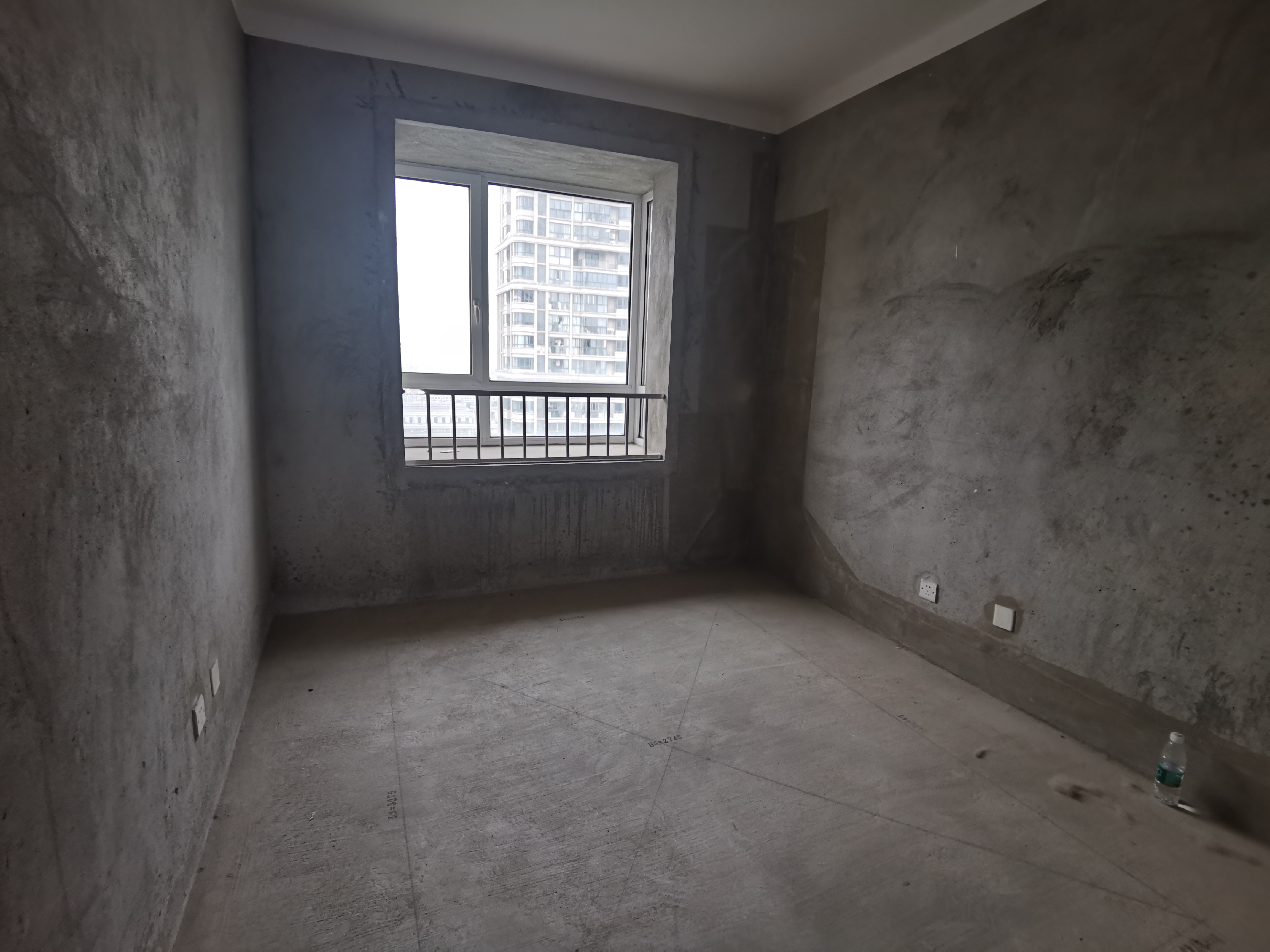 富都豪园 3室2厅1卫 109m&sup2;