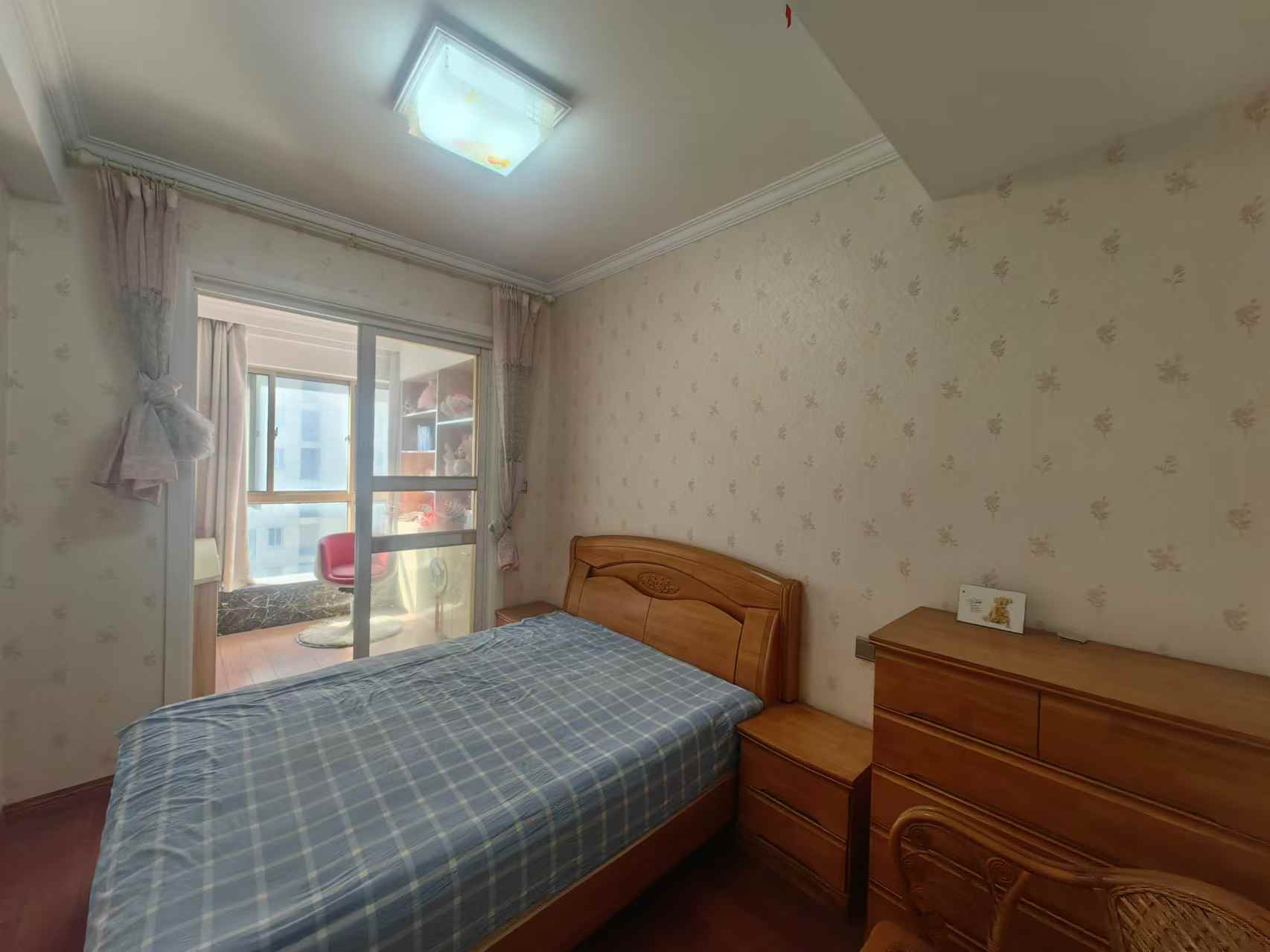 恒盛豪庭 3室2厅1卫 133.00m&sup2;