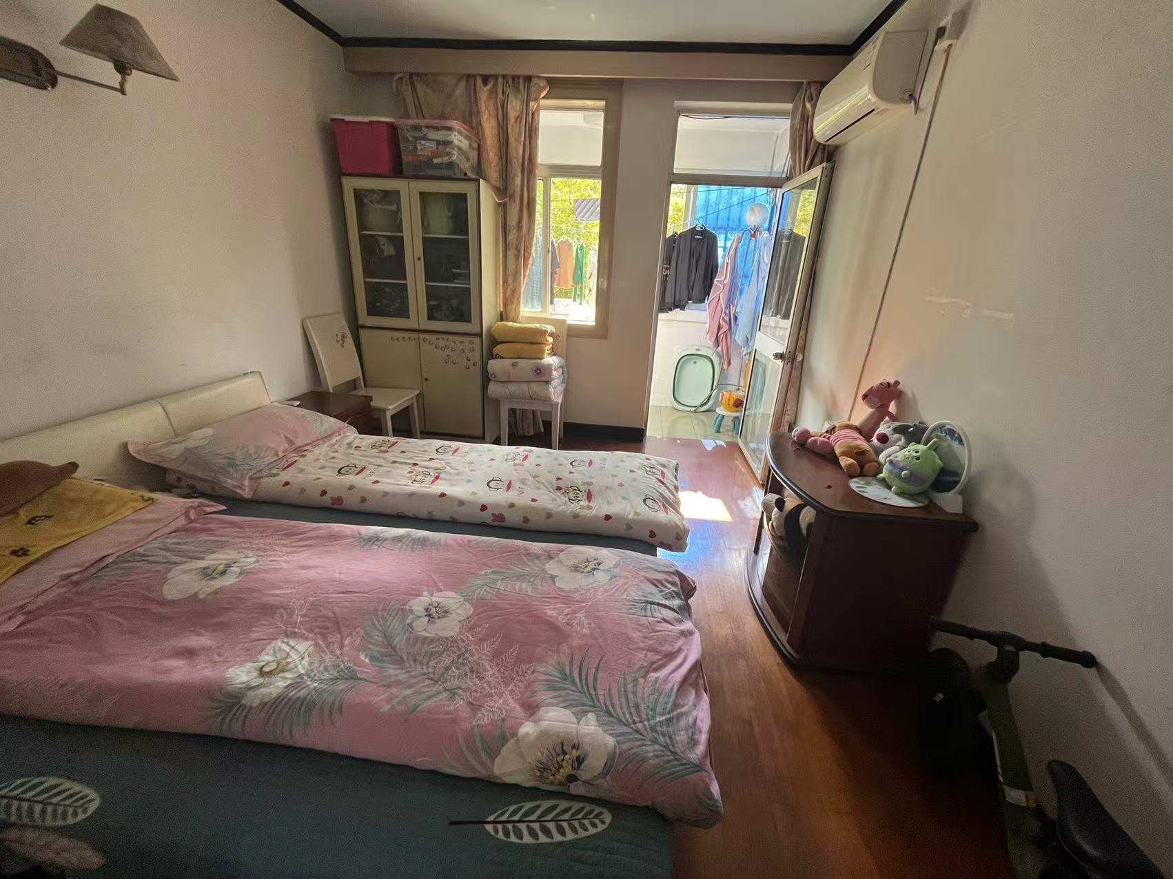 虹桥东村 2室1厅1卫 70m&sup2;