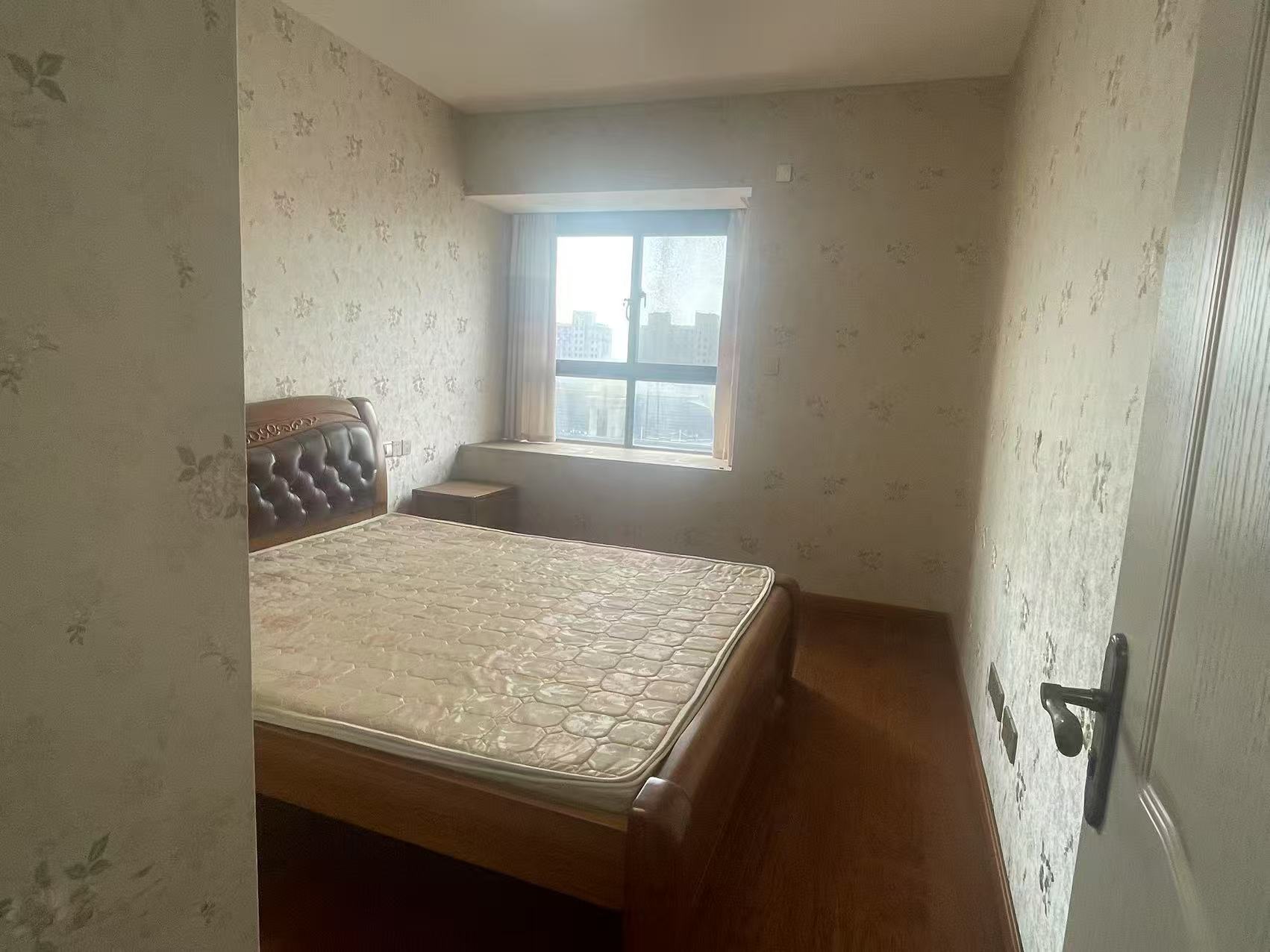 帝奥世伦名郡 4室2厅2卫 192m&sup2;