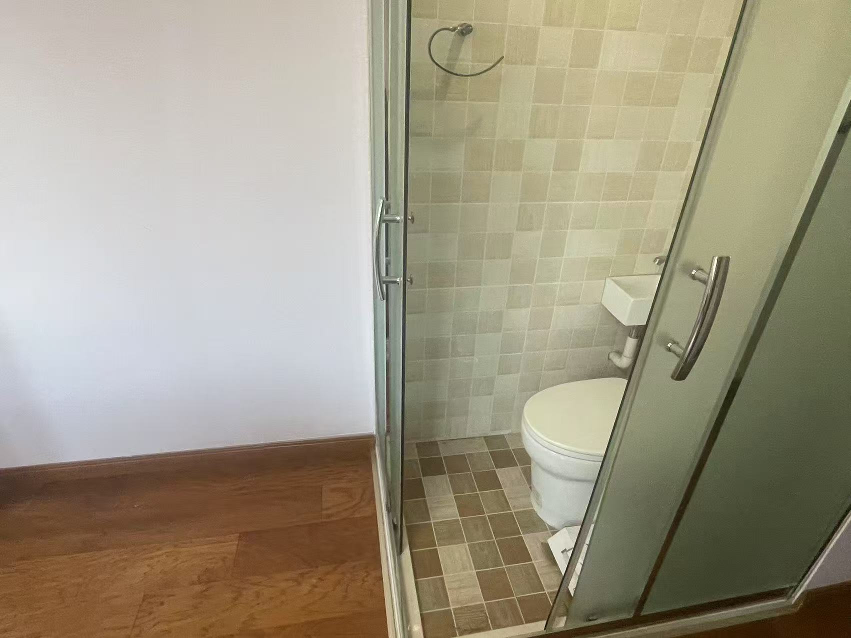 帝奥世伦名郡 4室2厅2卫 192m&sup2;