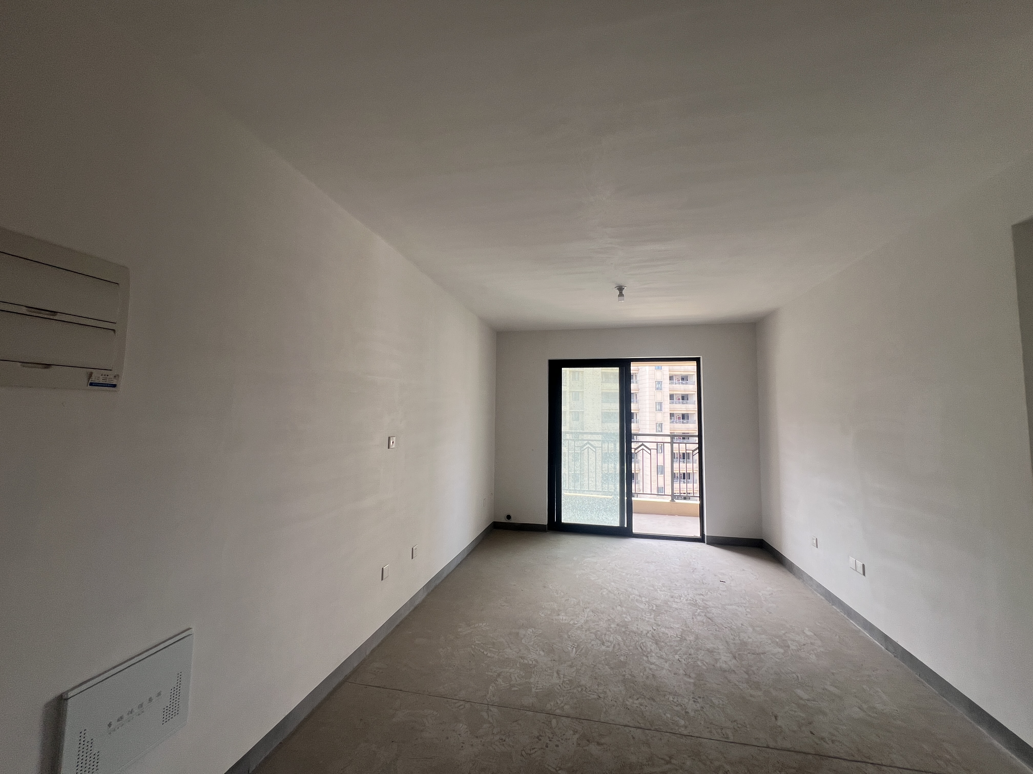 招商新城雍景湾 3室2厅1卫 87.08m&sup2;