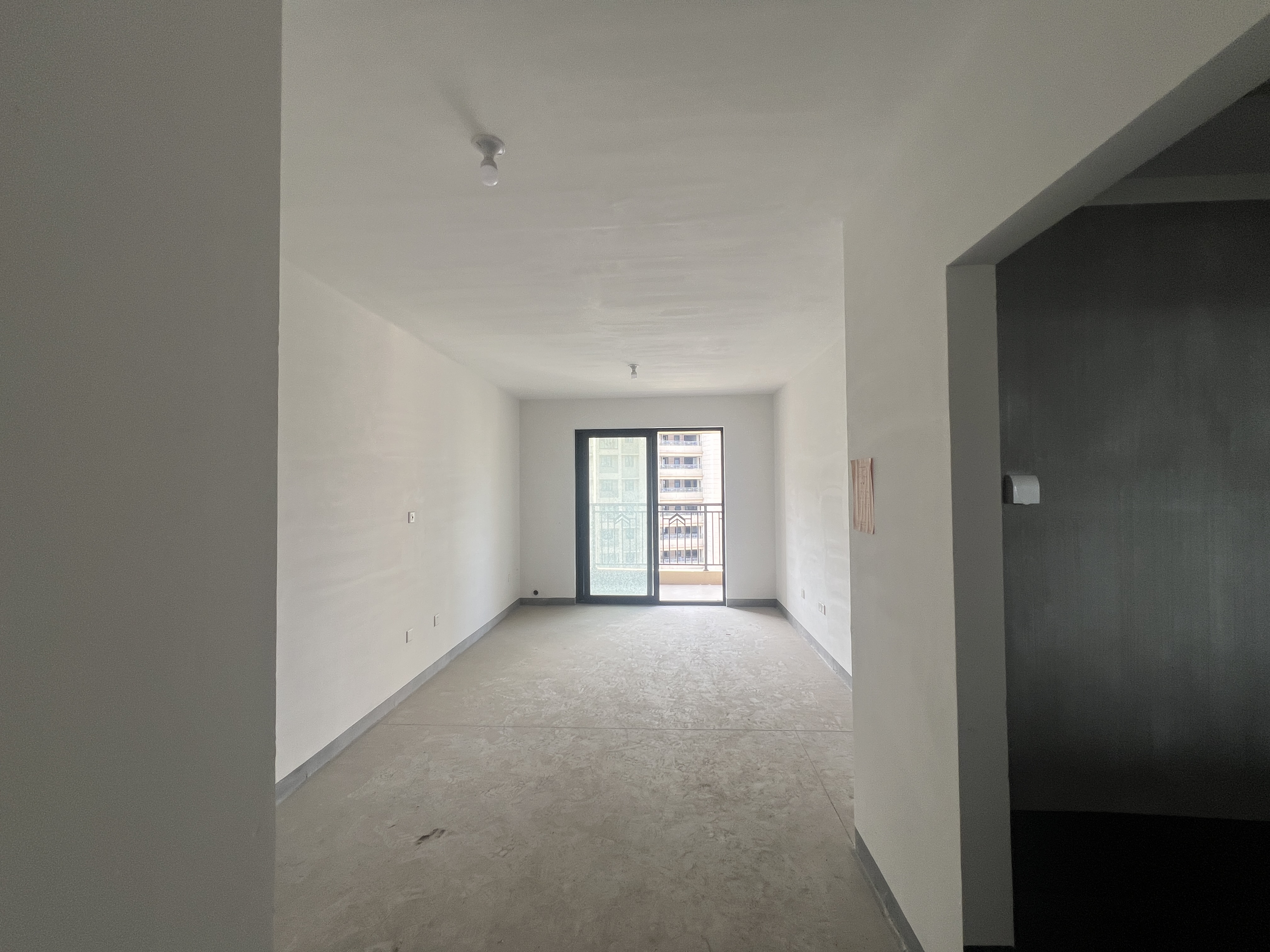 招商新城雍景湾 3室2厅1卫 87.08m²