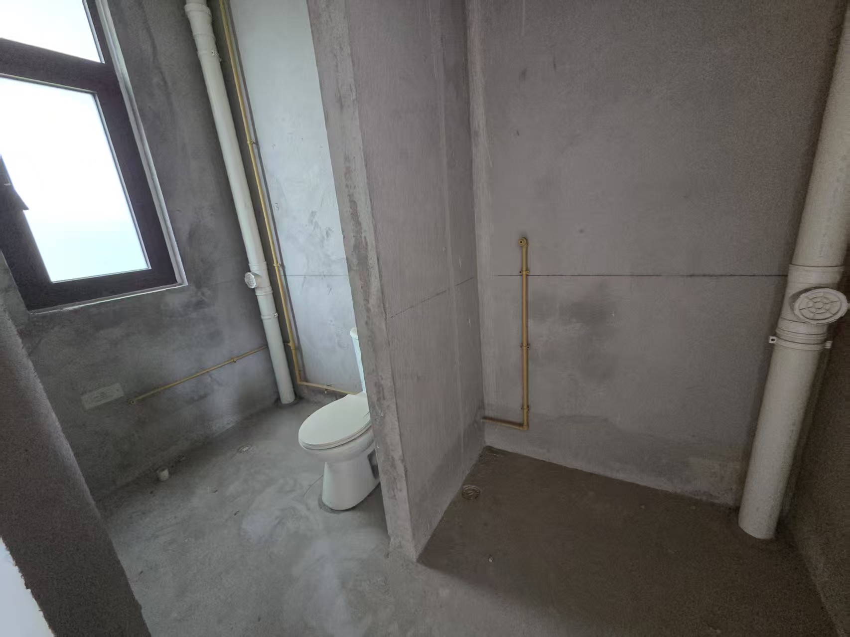 绿地新里城 5室2厅1卫 145m&sup2;