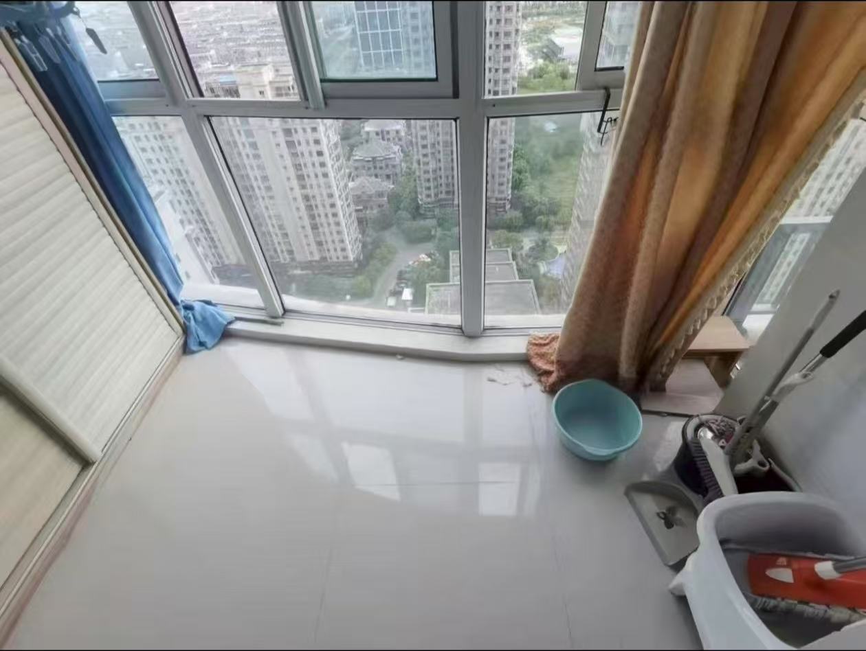 富都豪园 2室2厅1卫 89m&sup2;