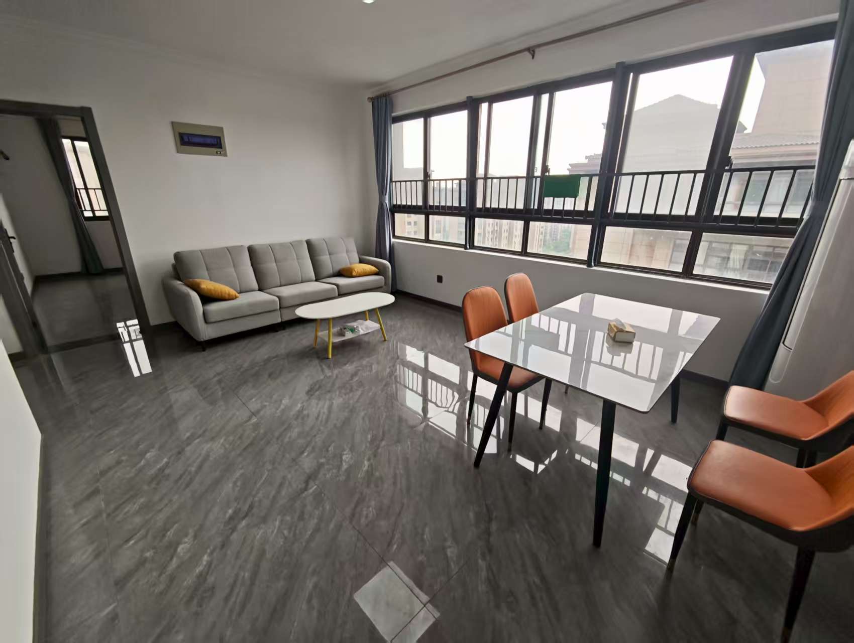 同和嘉苑东区 2室1厅1卫 93.86m&sup2;