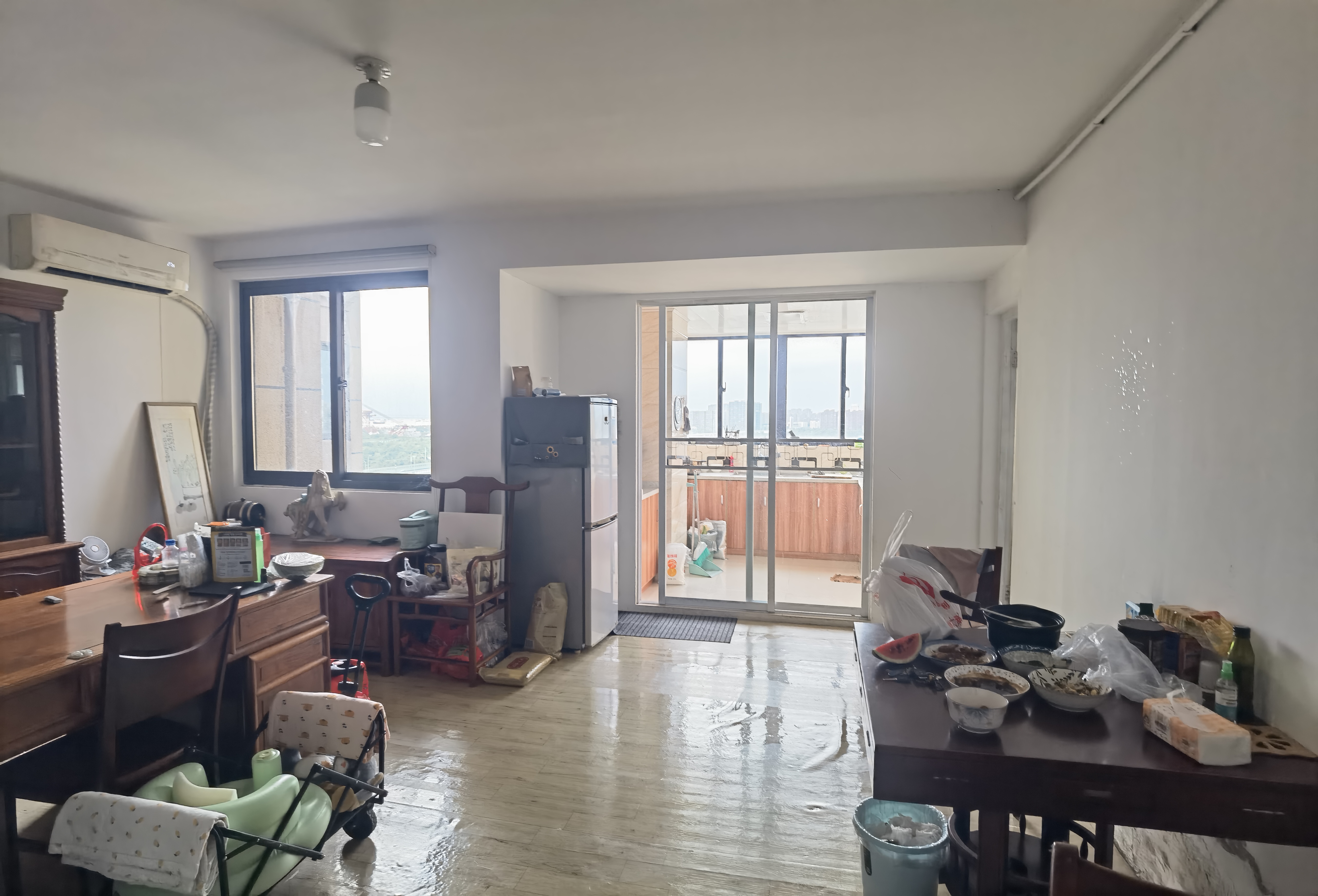 临江家园 3室1厅1卫 126m&sup2;