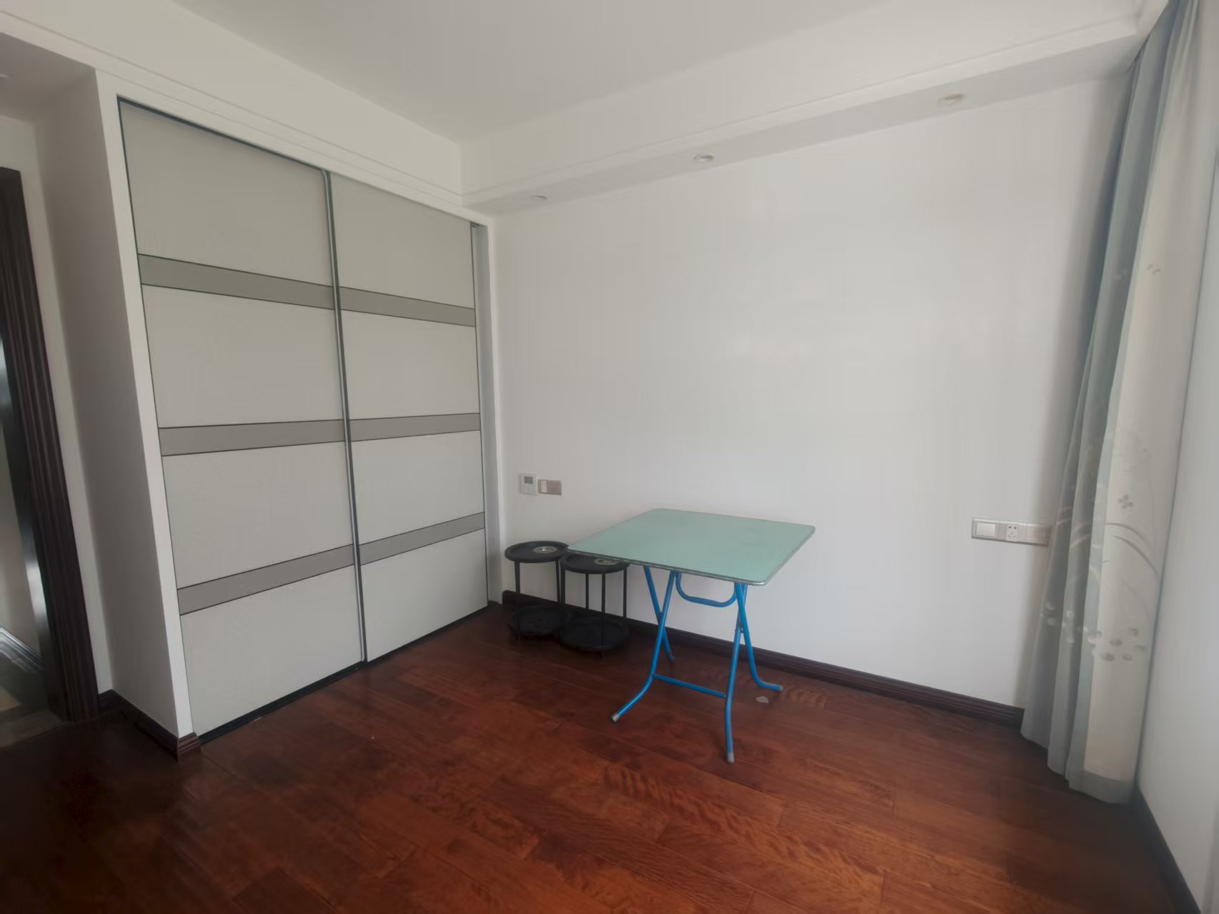 益兴名流府 3室2厅2卫 139.00m&sup2;