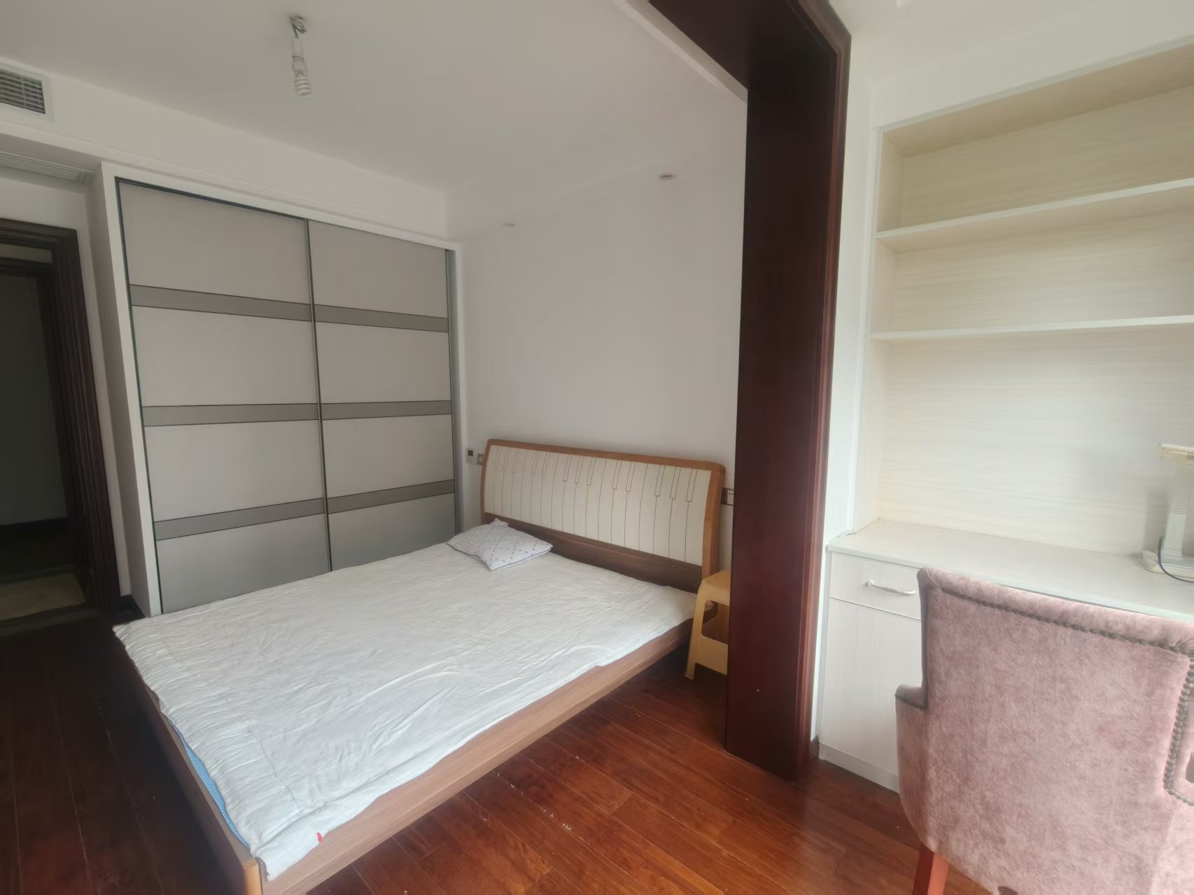 益兴名流府 3室2厅2卫 139.00m&sup2;