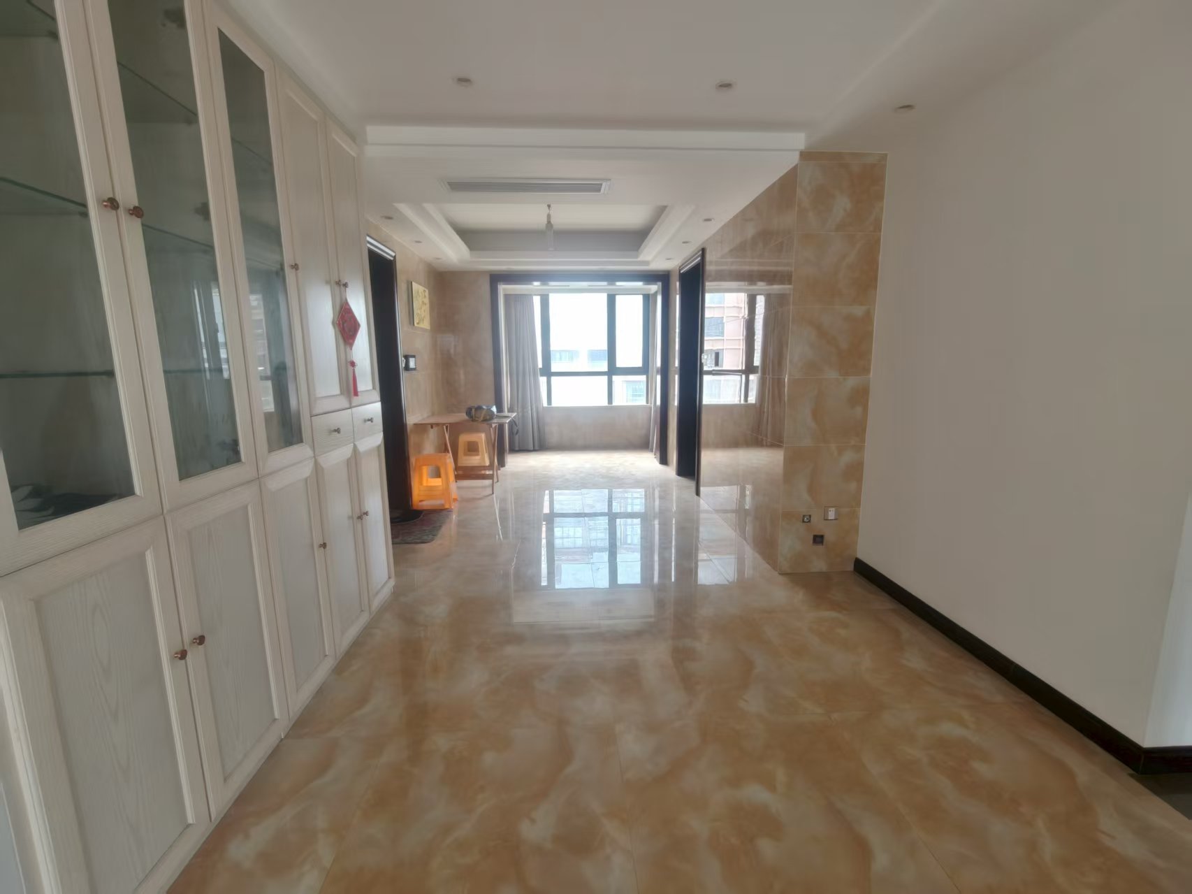 益兴名流府 3室2厅2卫 139.00m&sup2;