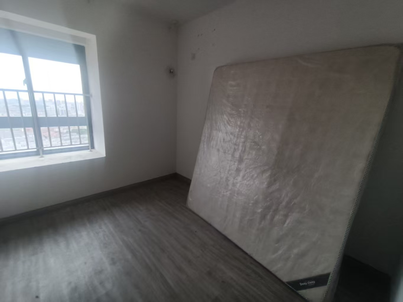 南辰濠郡 2室1厅1卫 88m&sup2;