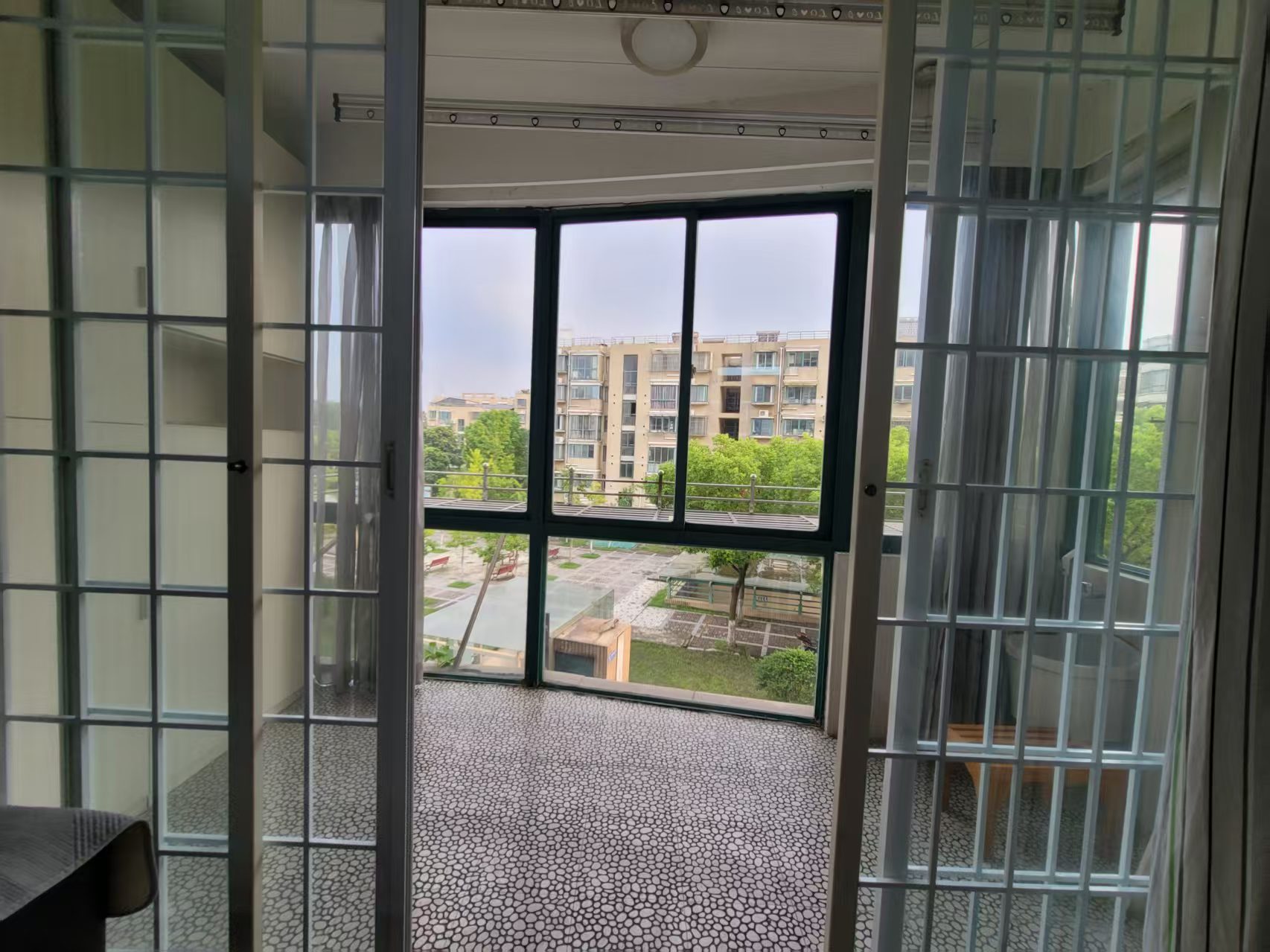 友谊家园 2室2厅1卫 107m&sup2;