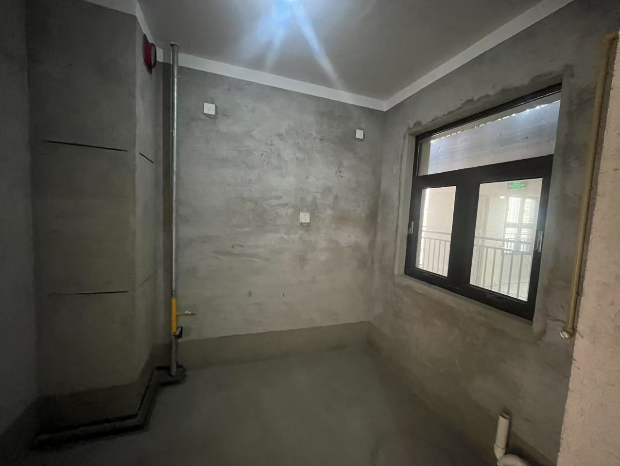 华强城四期 3室2厅1卫 108.00m&sup2;