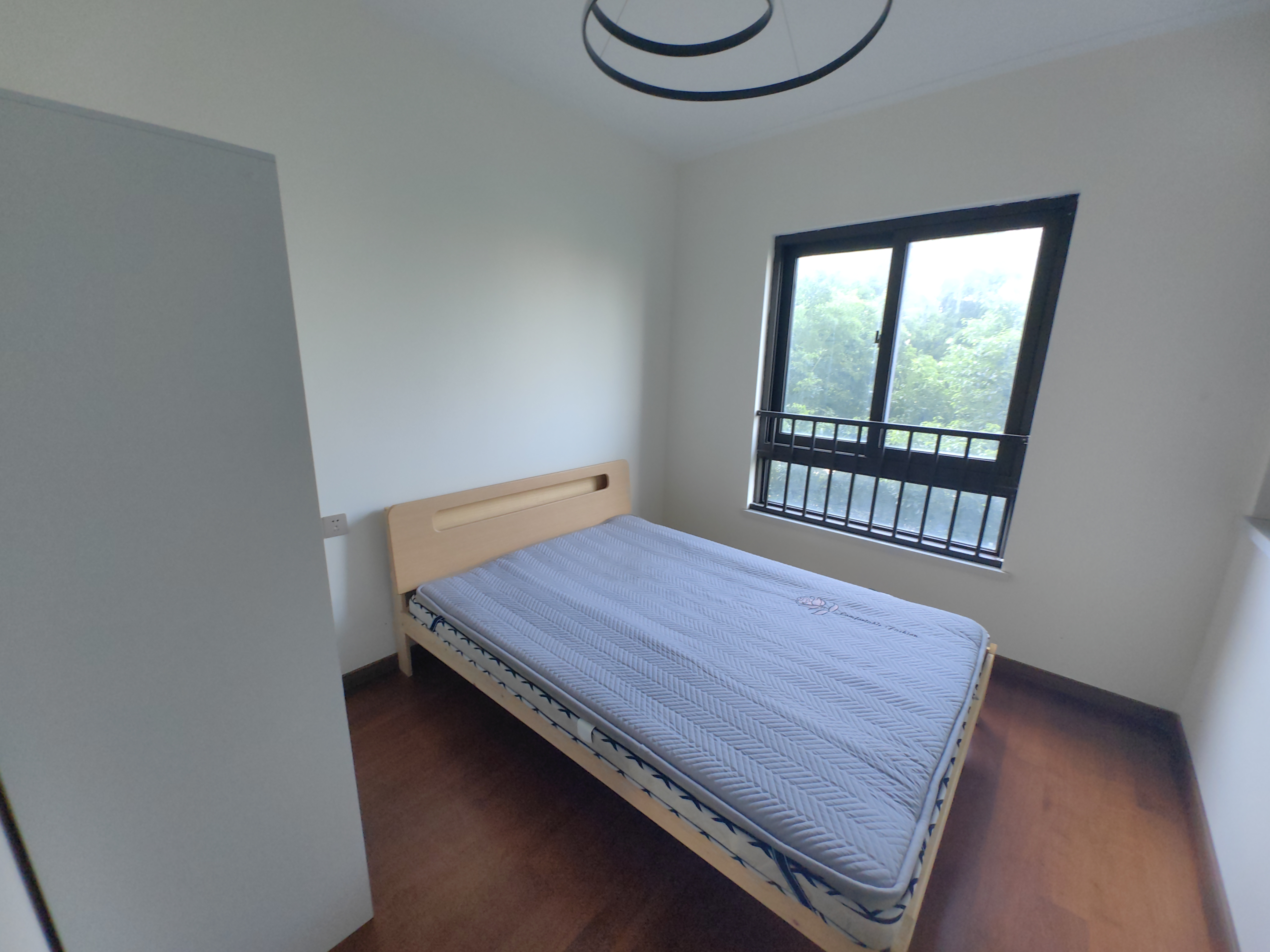中南万科大都会 3室2厅2卫 130m&sup2;