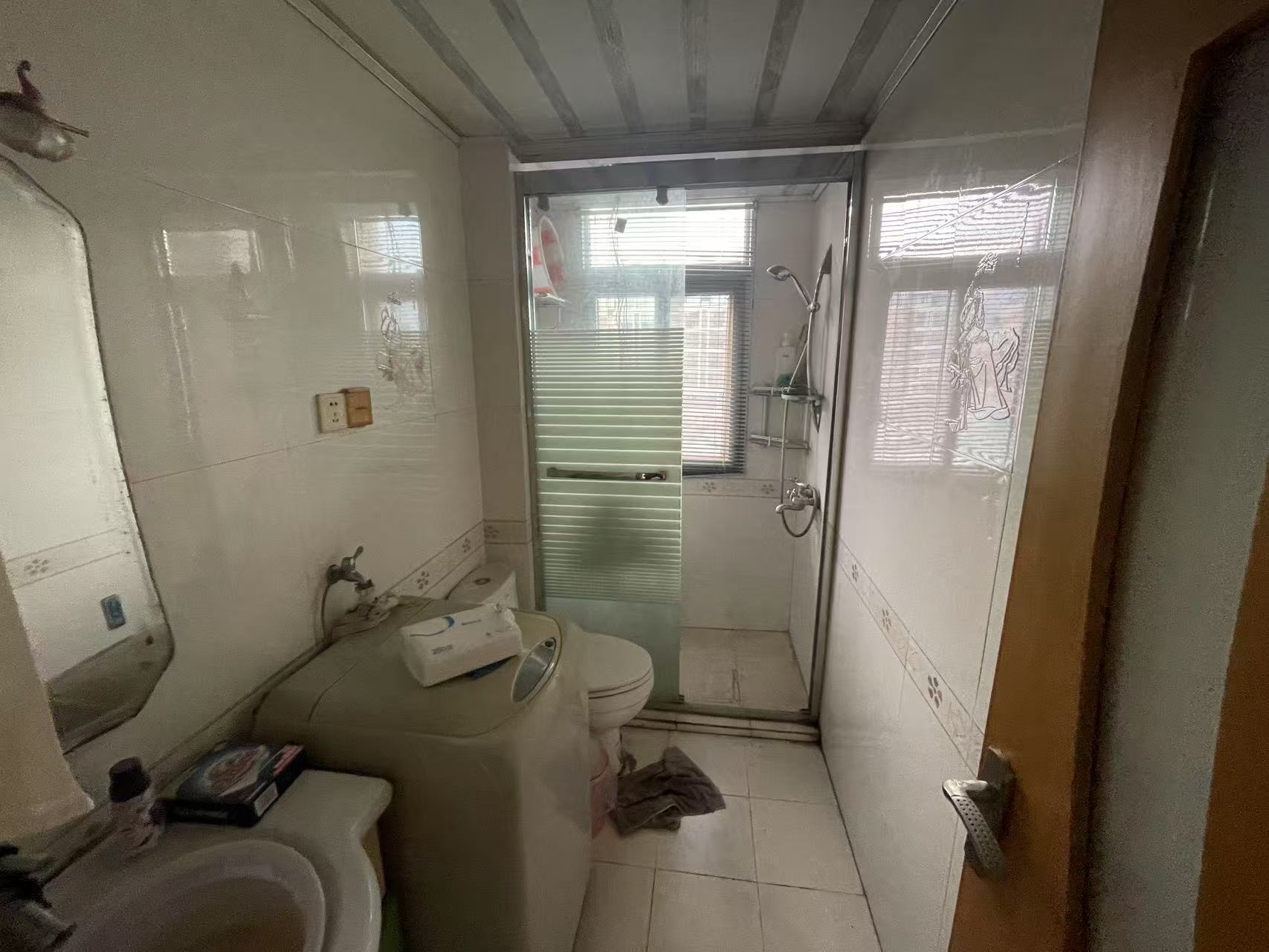 南川园新村 2室1厅1卫 71.25m&sup2;