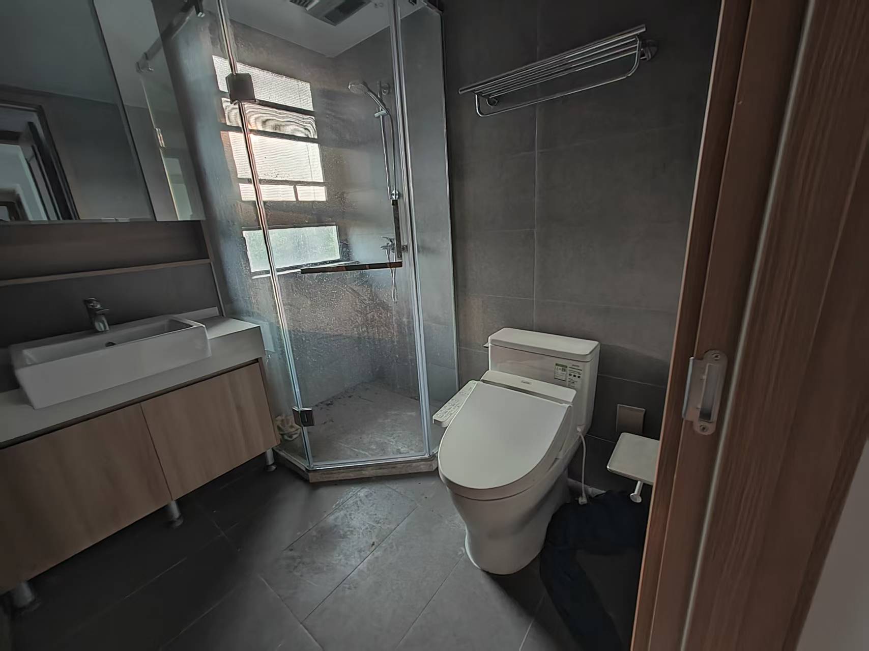 雍华府 3室2厅2卫 117m&sup2;