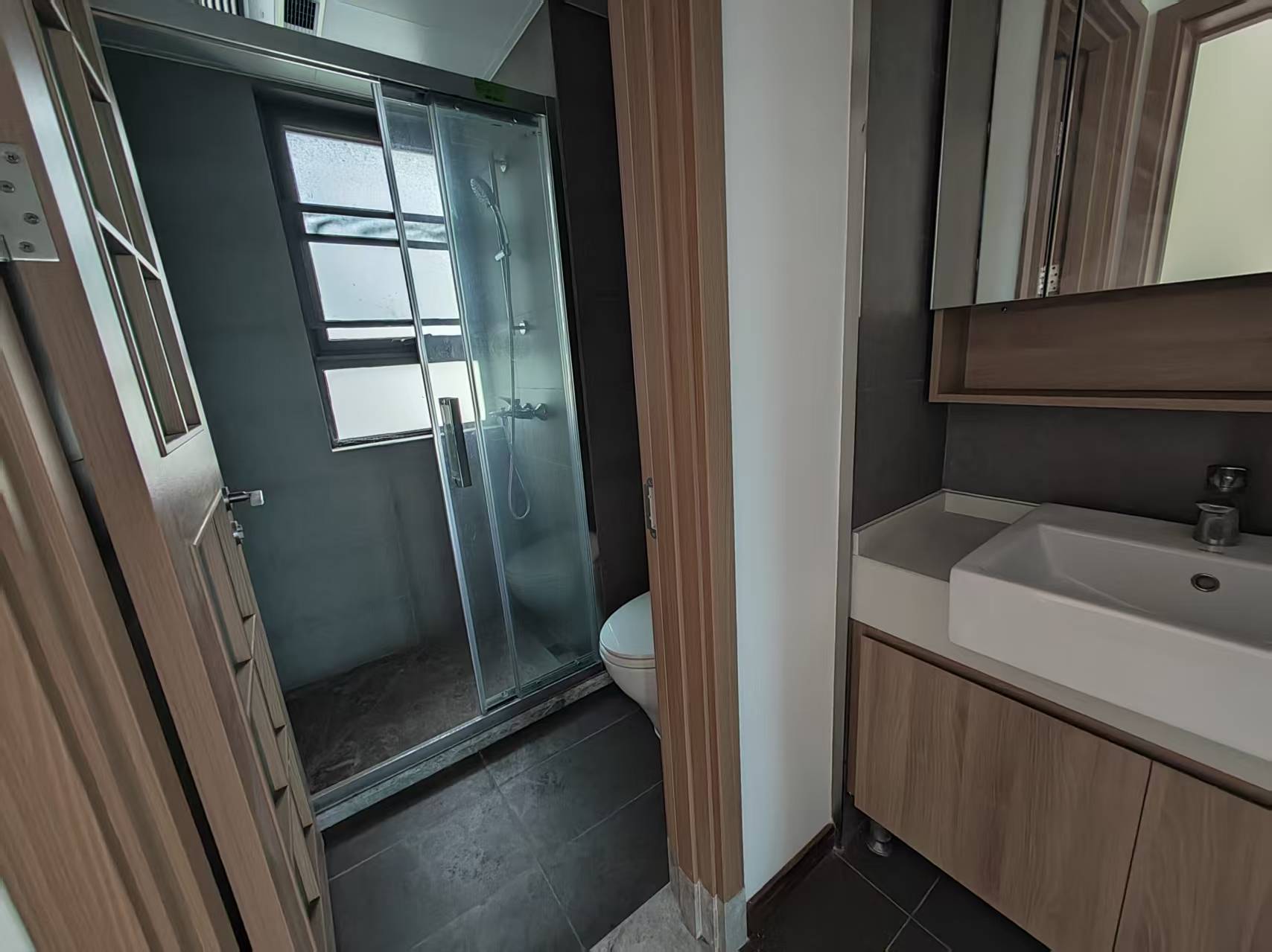 雍华府 3室2厅2卫 117m&sup2;