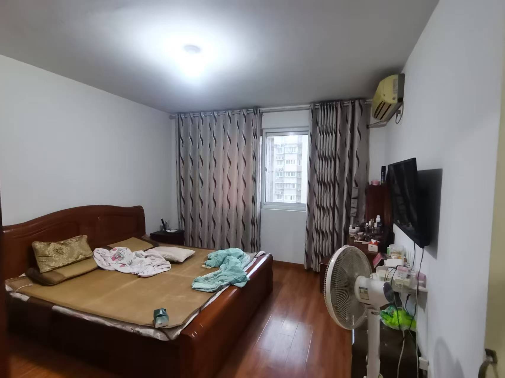 景和花苑 3室1厅1卫 113m&sup2;