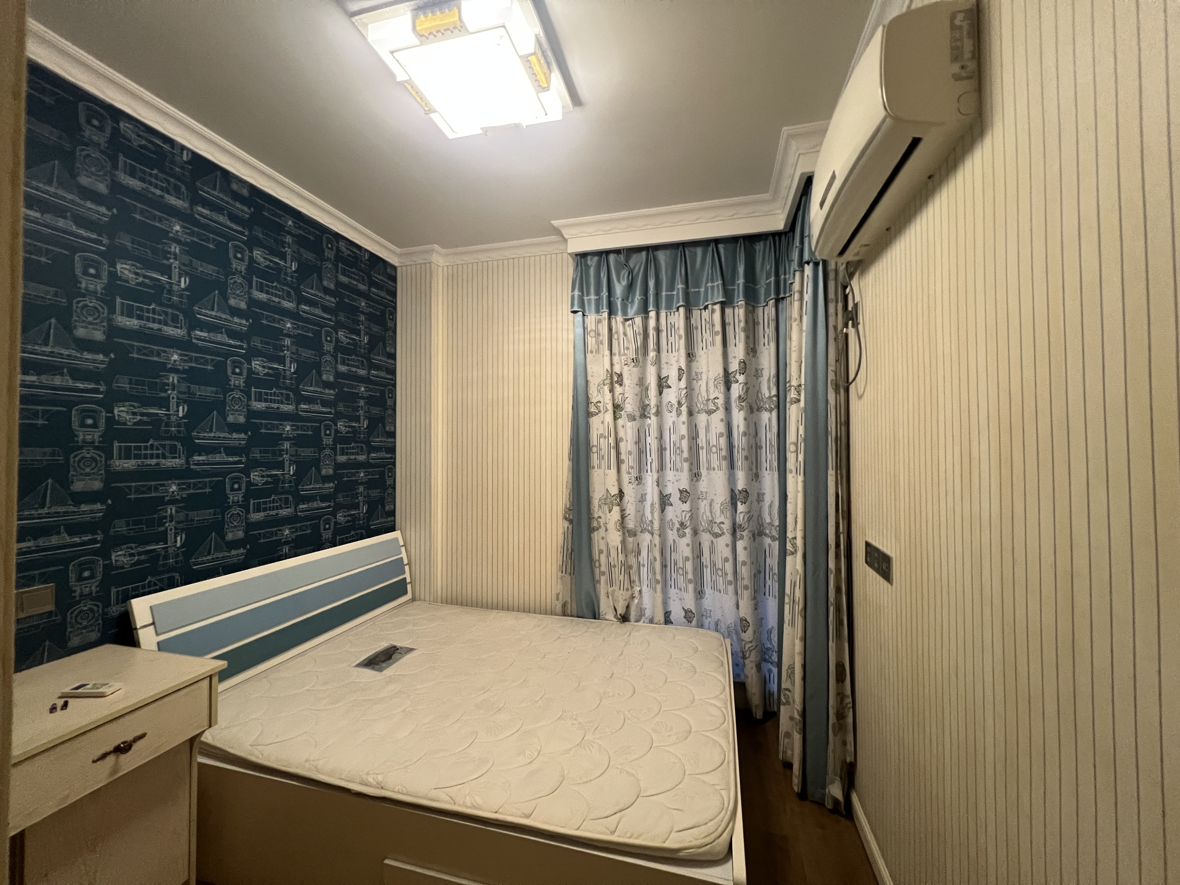 金色城品 3室2厅1卫 120m&sup2;