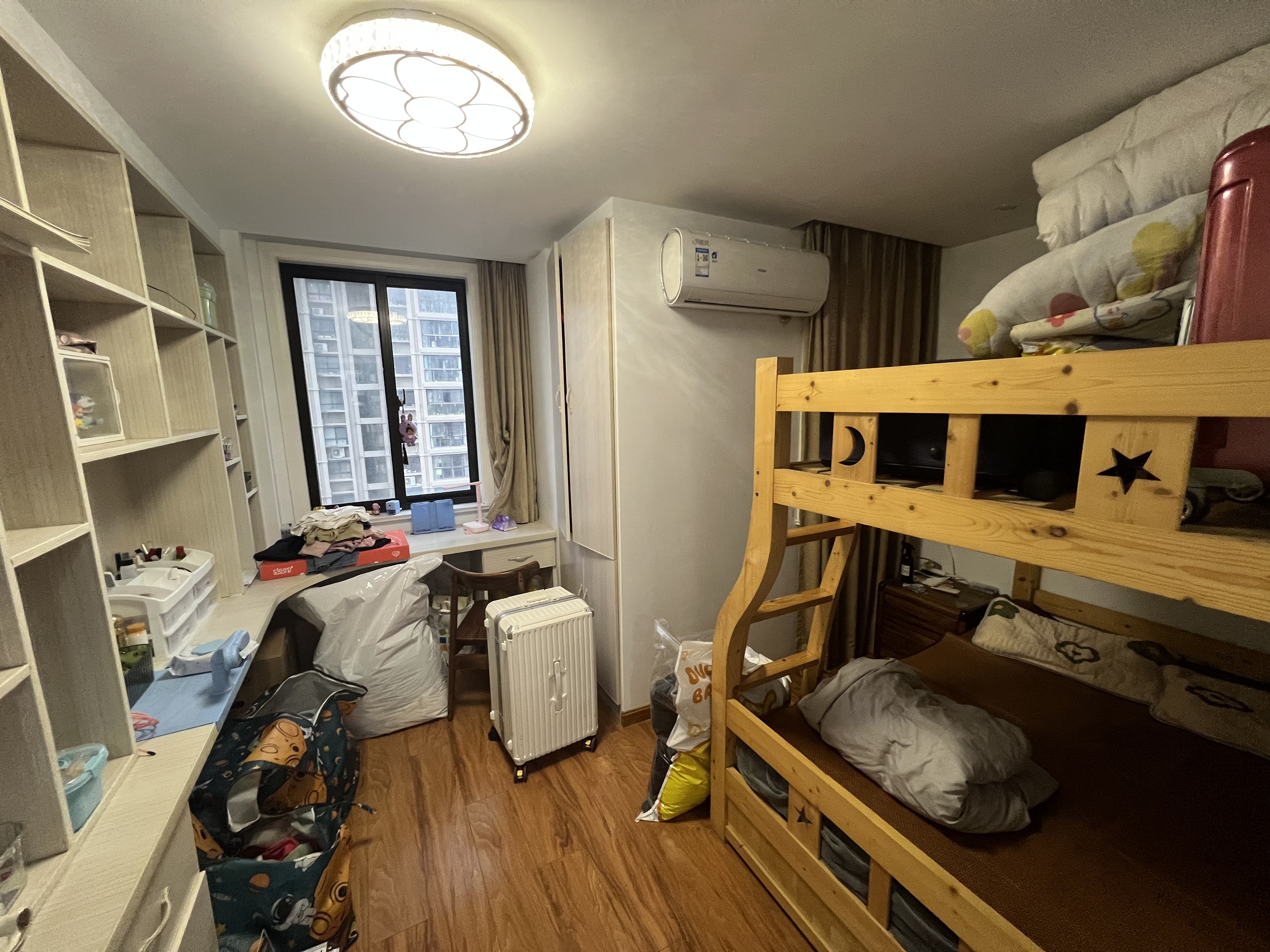 帝奥北城名郡二期 3室2厅2卫 142.00m&sup2;