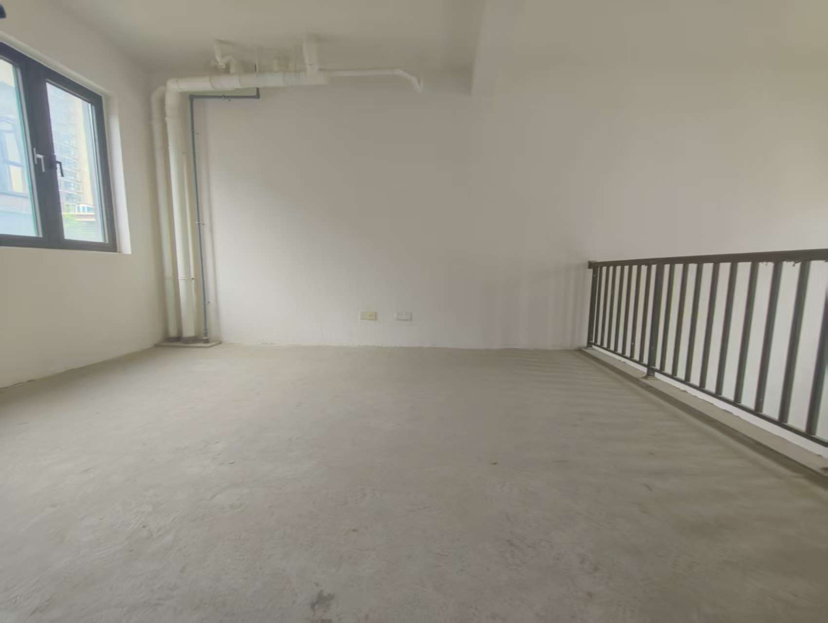 云樾东方 3室2厅2卫 153.00m&sup2;