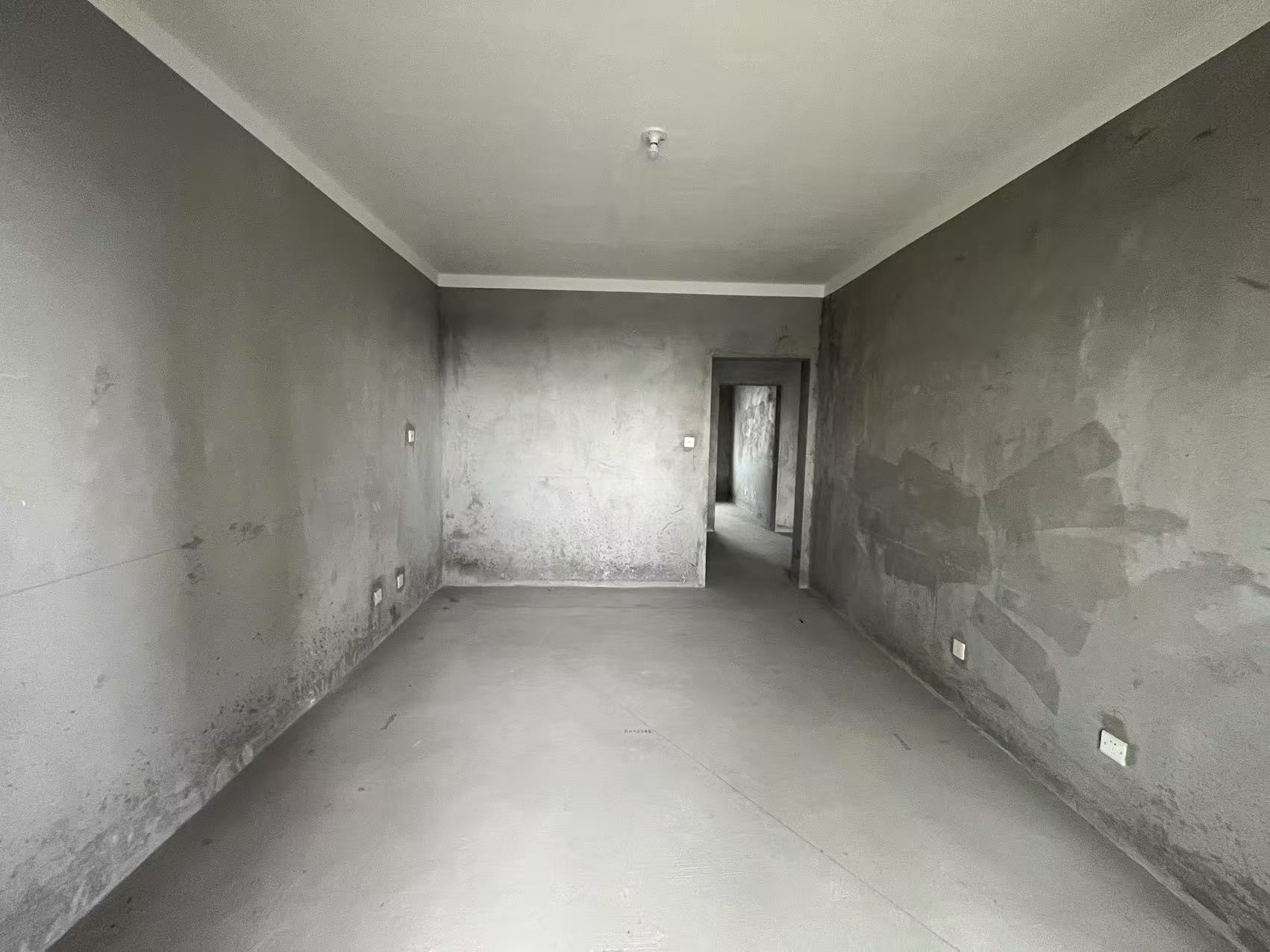 富都豪园 3室2厅1卫 109m&sup2;