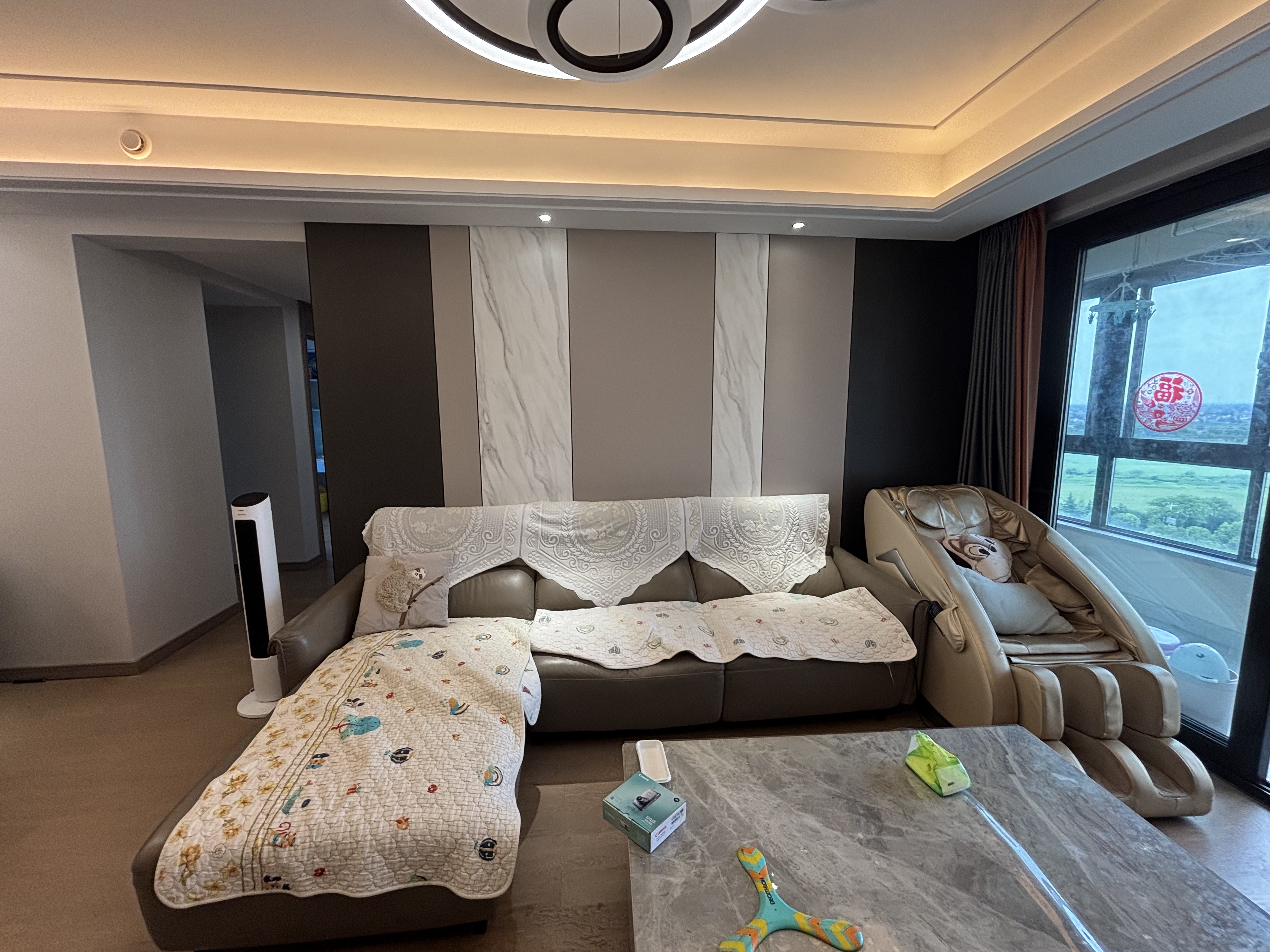 湖山源著 3室2厅2卫 113m&sup2;