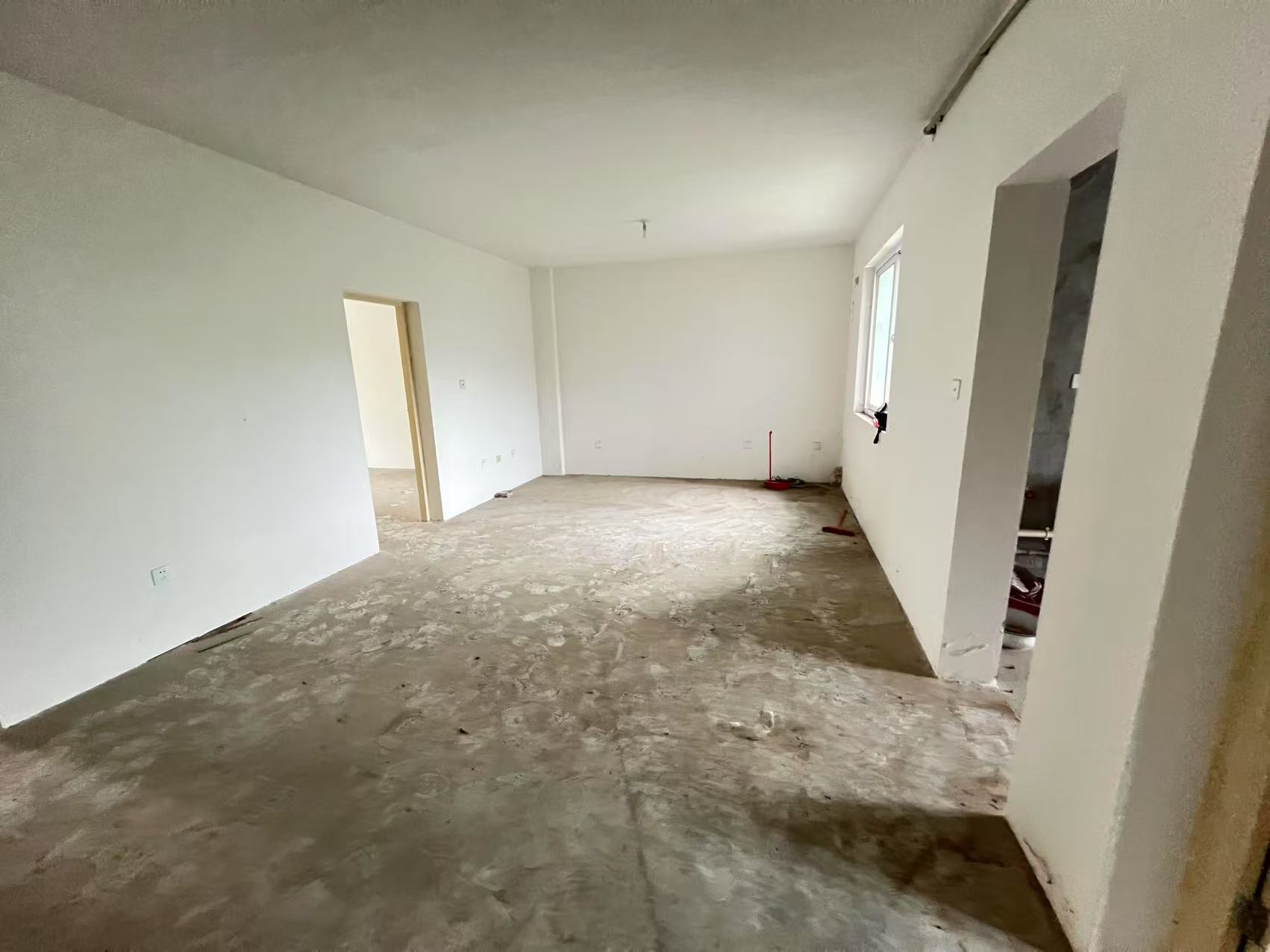 兴和家园 3室2厅1卫 133.00m²