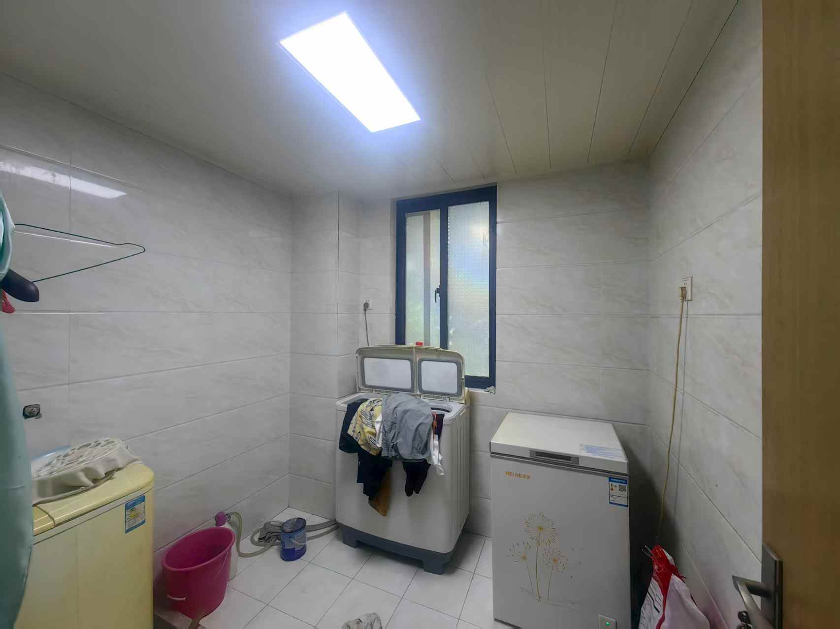 冠城大通棕榈湾 4室2厅1卫 134m&sup2;