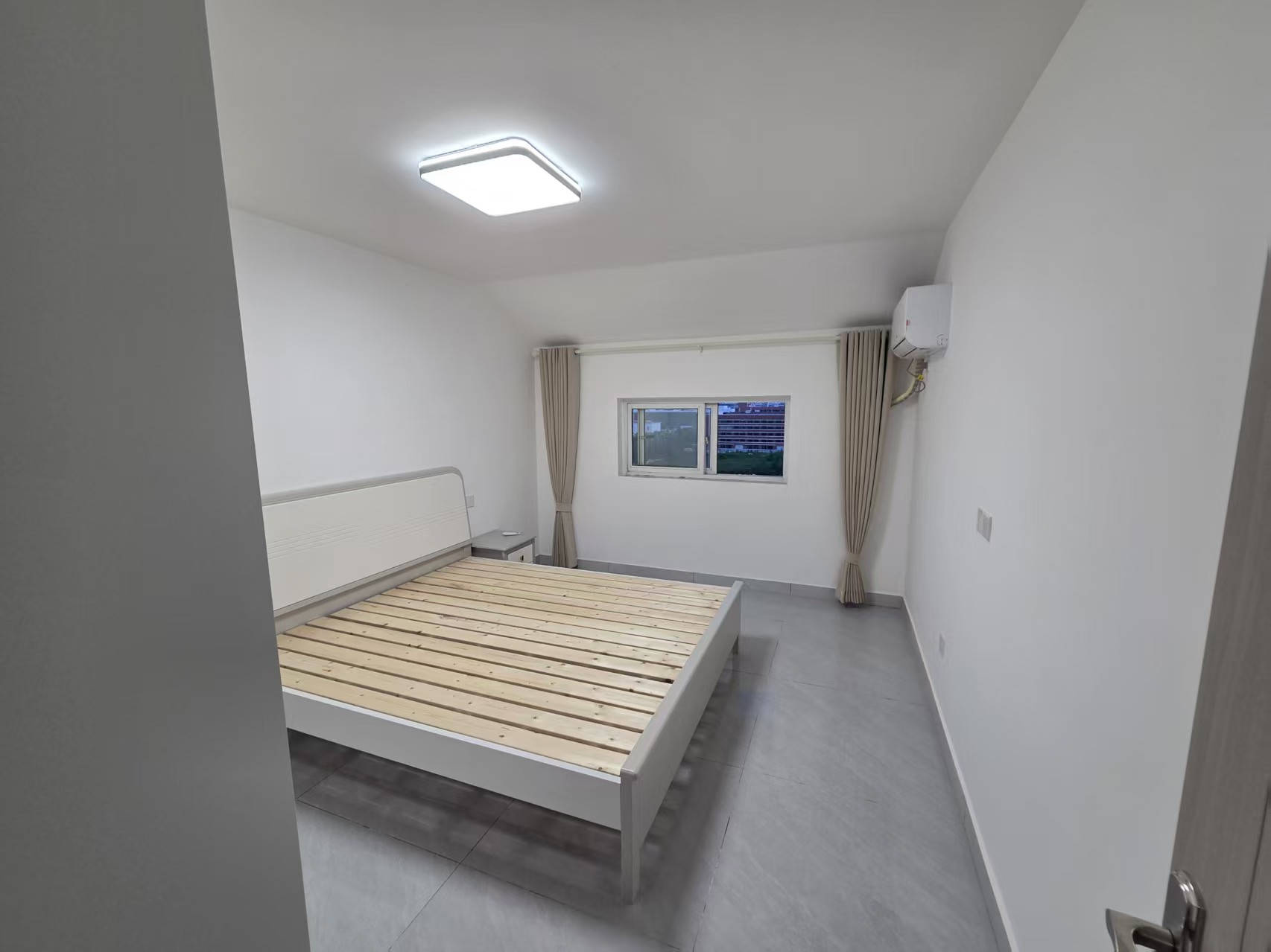 春天花园 3室2厅1卫 91m&sup2;