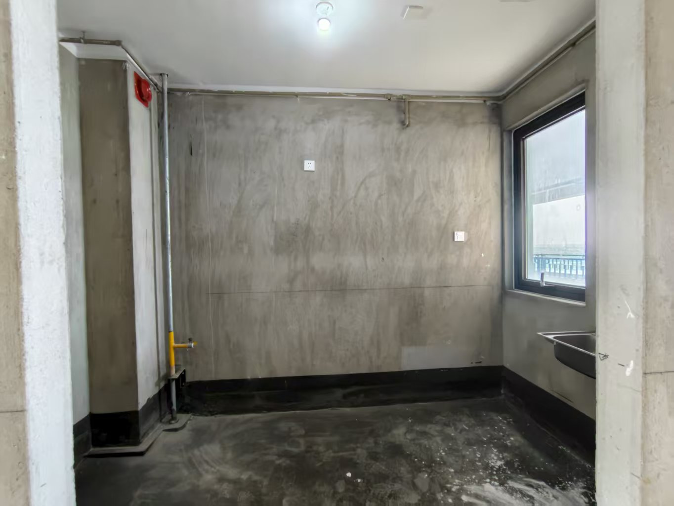 保利香槟国际 3室2厅2卫 115m&sup2;
